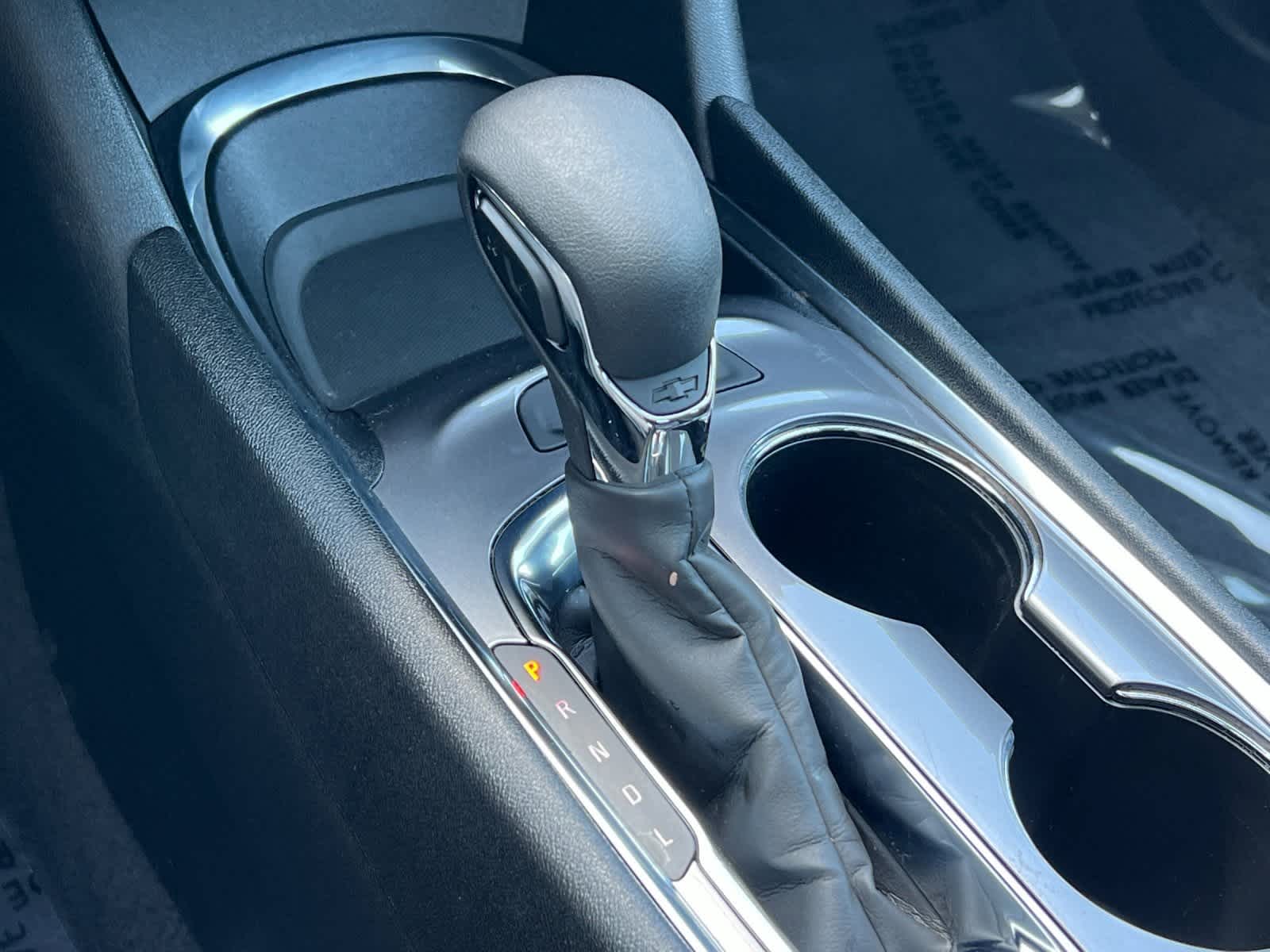 Thumbnail: 2024 Chevrolet Malibu - 21