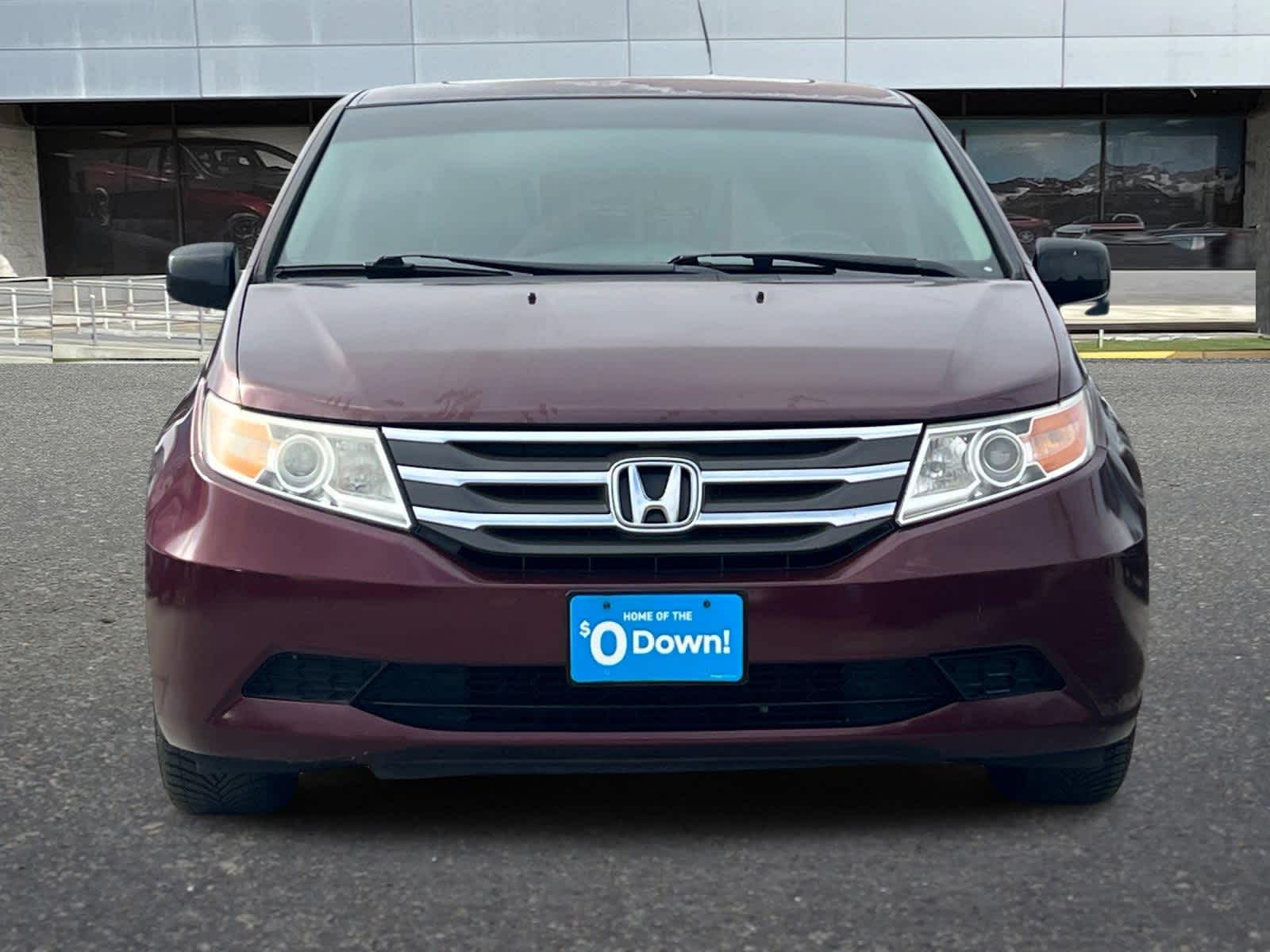 Thumbnail: 2012 Honda Odyssey - 10