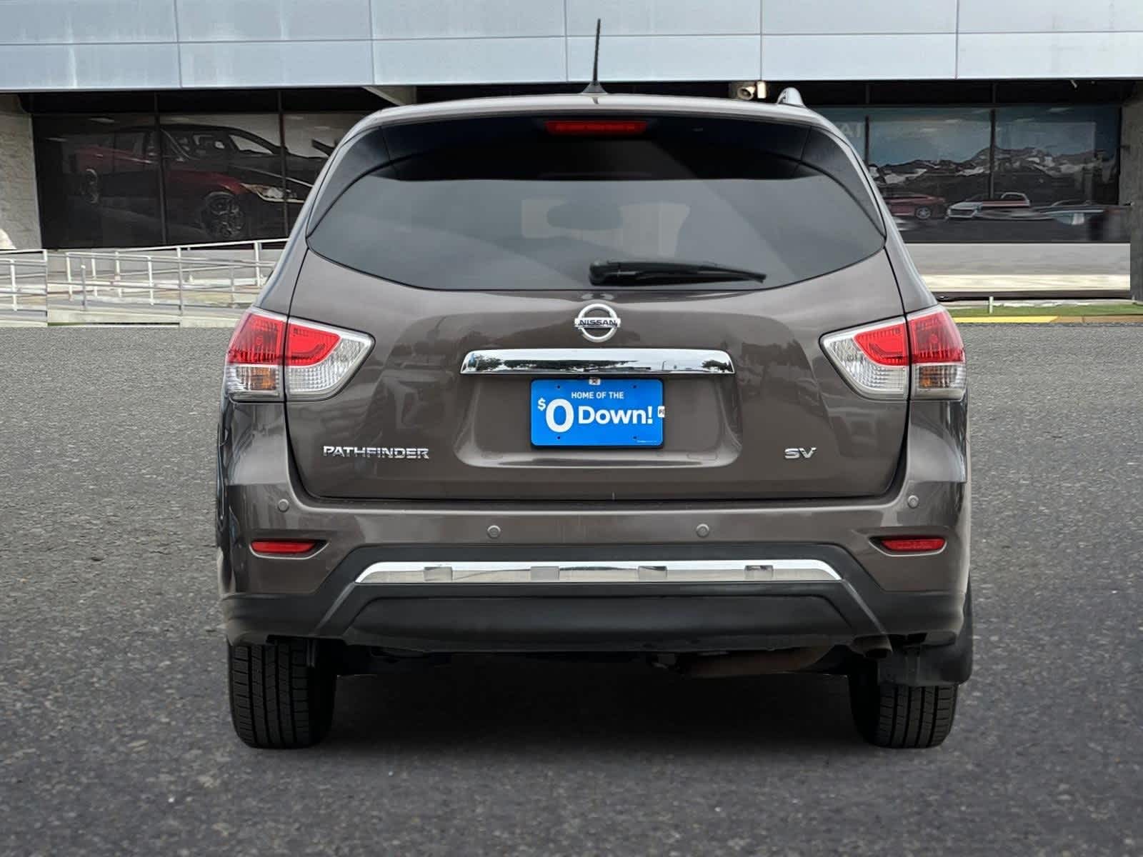Thumbnail: 2015 Nissan Pathfinder - 7