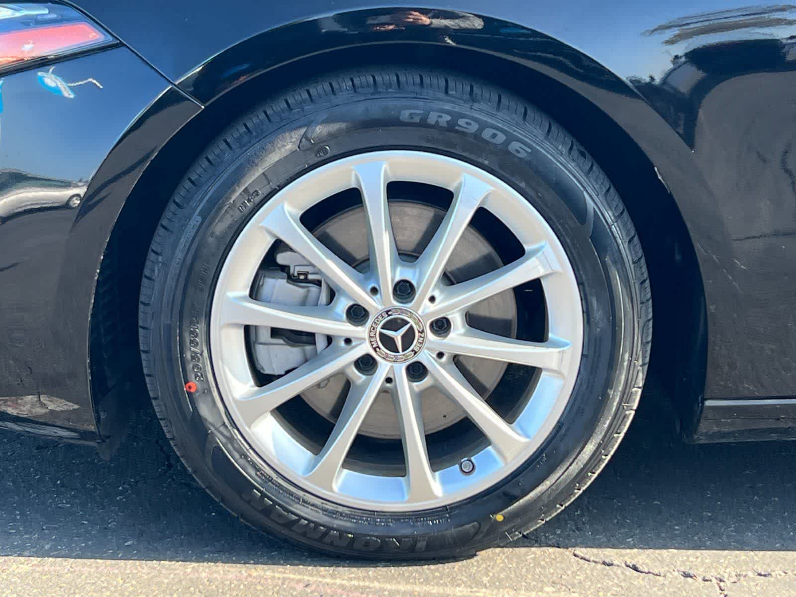 Thumbnail: 2020 Mercedes-Benz A-Class - 25