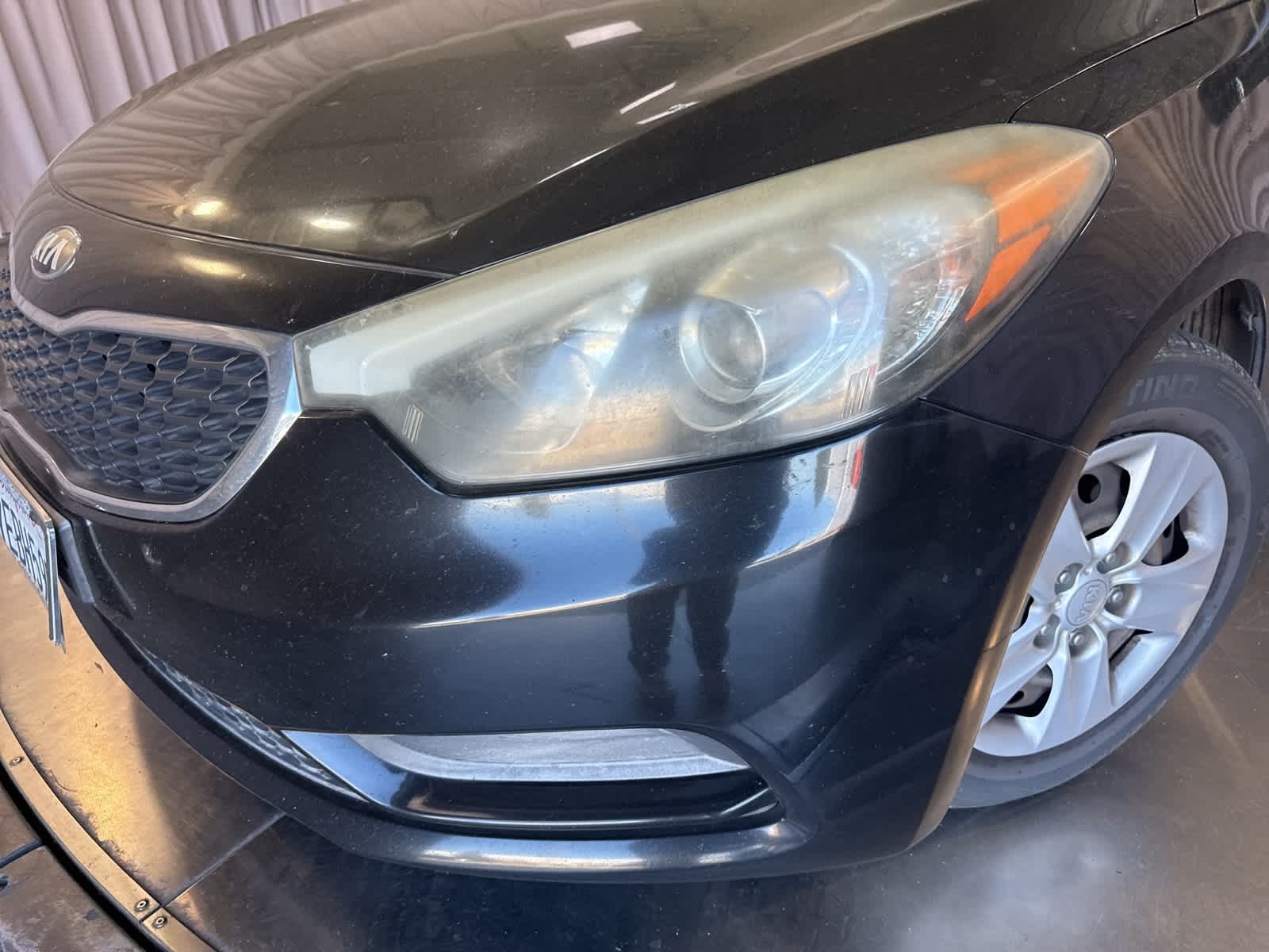 Thumbnail: 2015 Kia Forte - 9