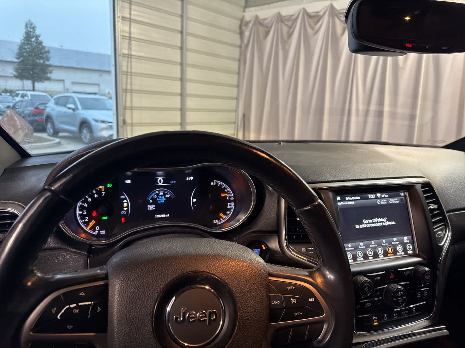 Thumbnail: 2018 Jeep Grand Cherokee - 22