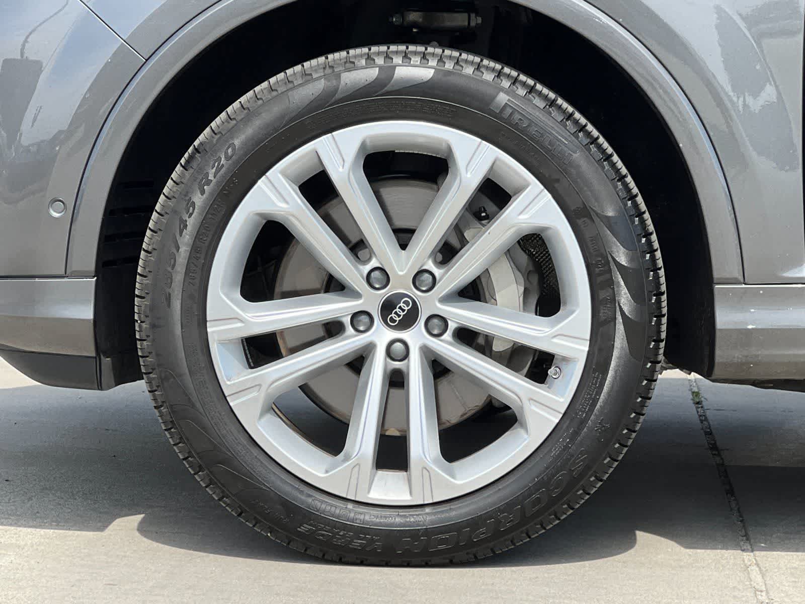 Thumbnail: 2025 Audi Q7 - 28