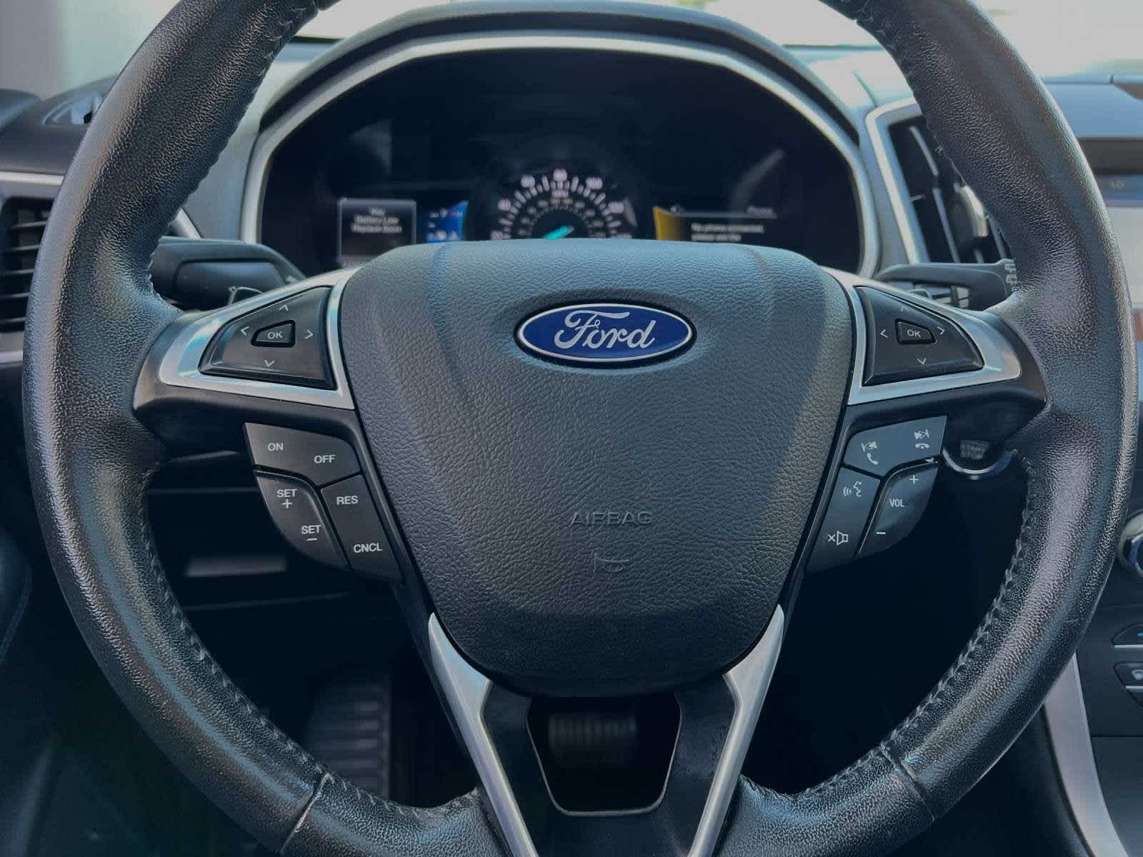 2017 Ford Edge SEL 22