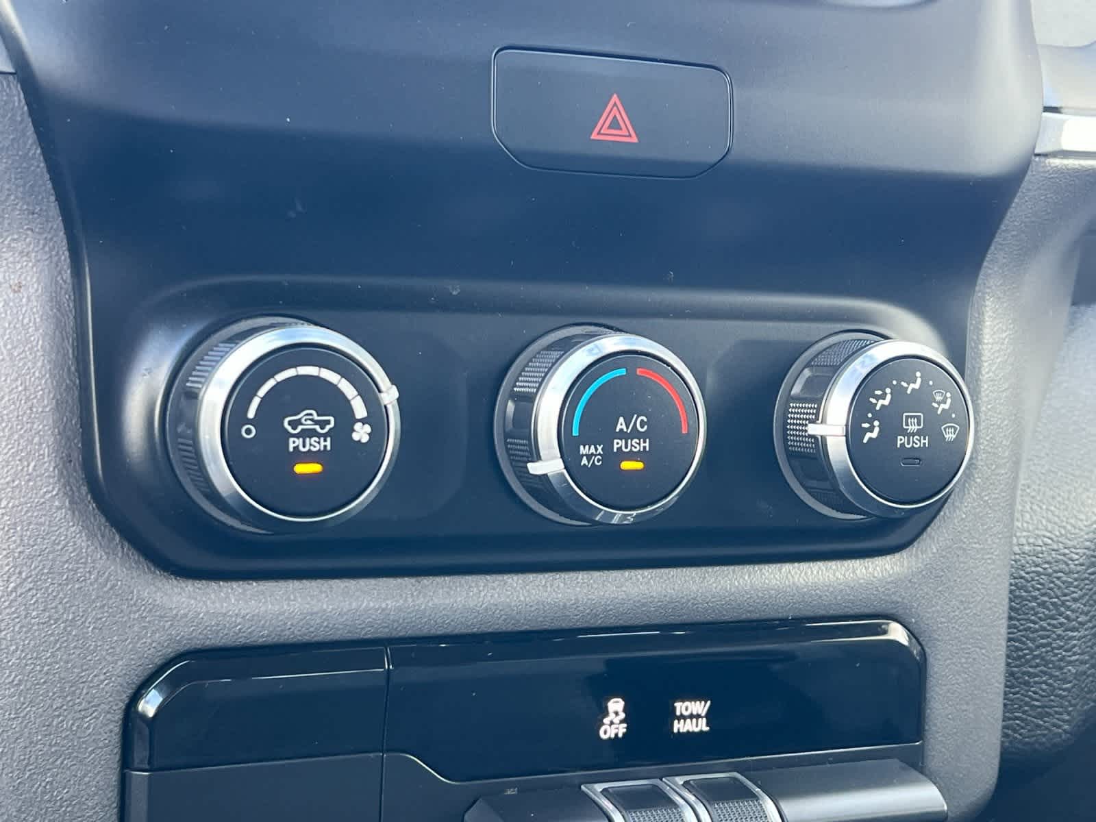 Thumbnail: 2020 RAM 1500 - 19