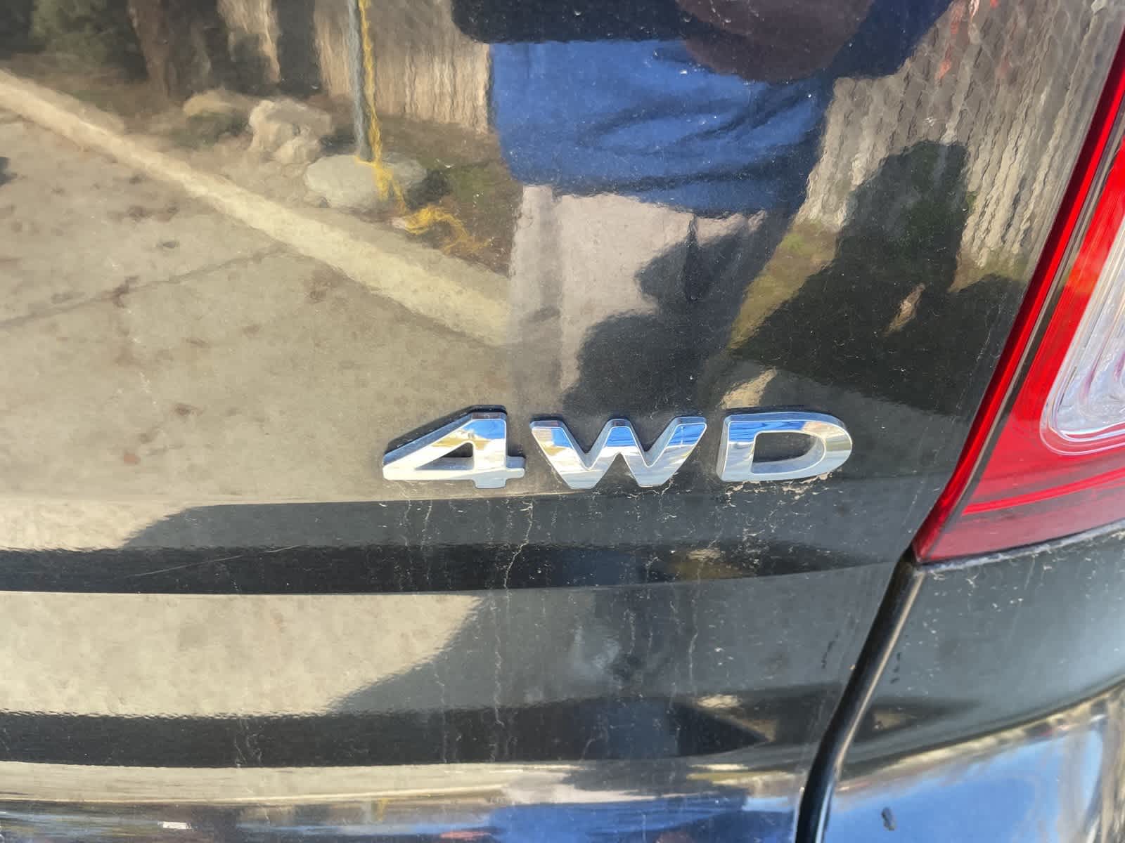 Thumbnail: 2013 Ford Explorer - 18