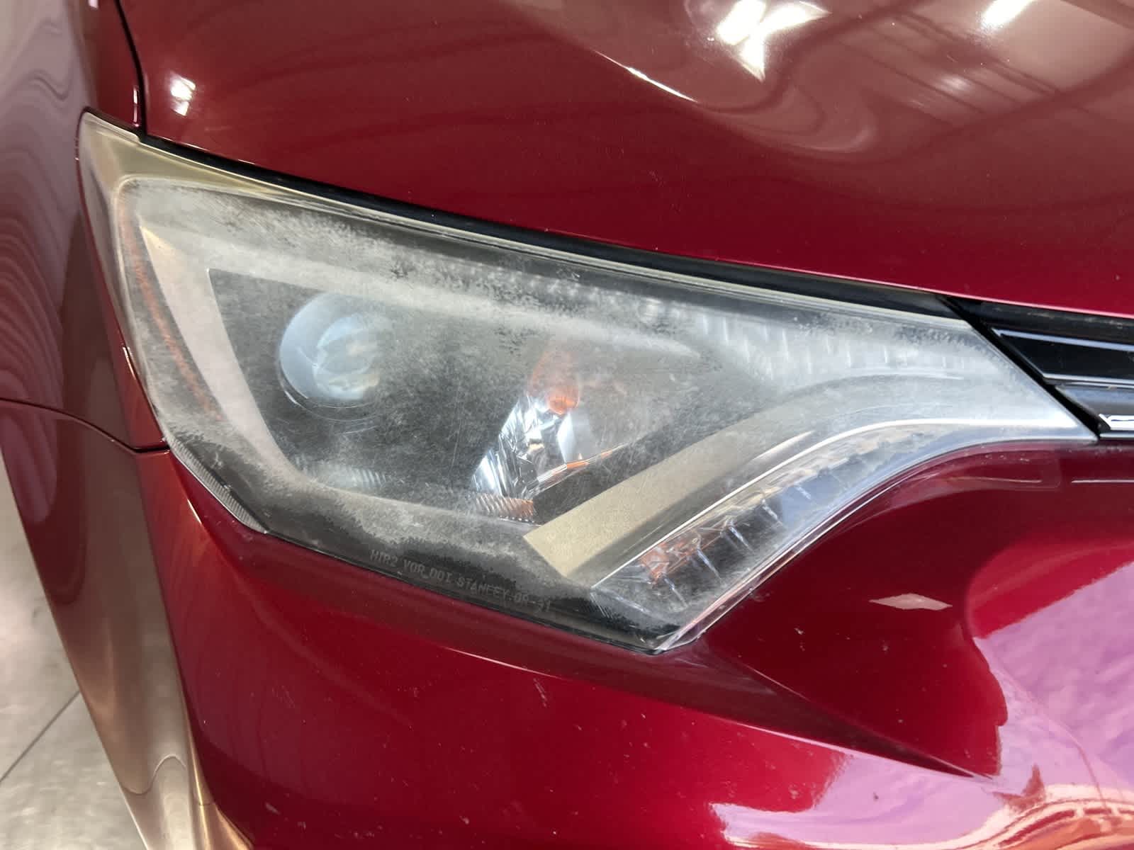 Thumbnail: 2018 Toyota RAV4 - 4