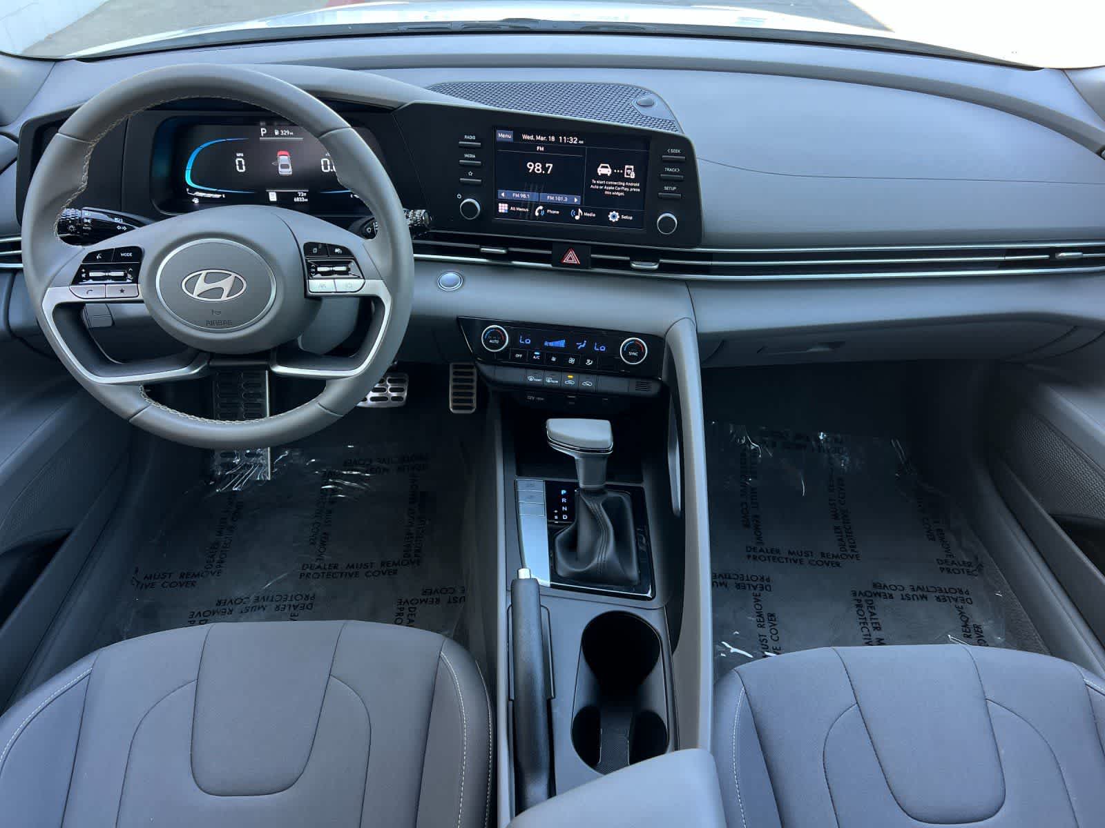 Thumbnail: 2025 Hyundai Elantra - 4