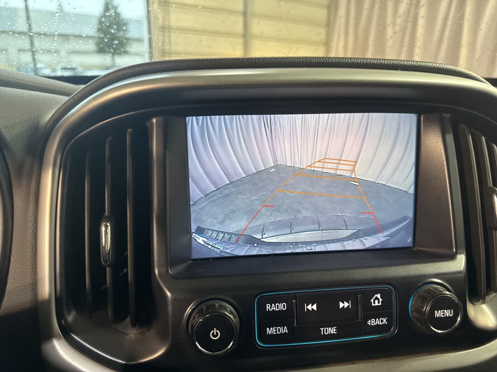 Thumbnail: 2016 Chevrolet Colorado - 29