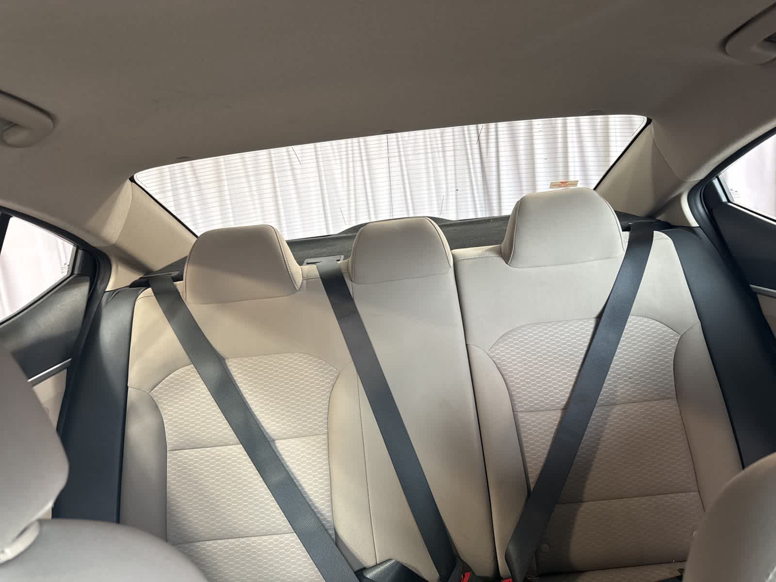 Thumbnail: 2020 Hyundai Elantra - 16