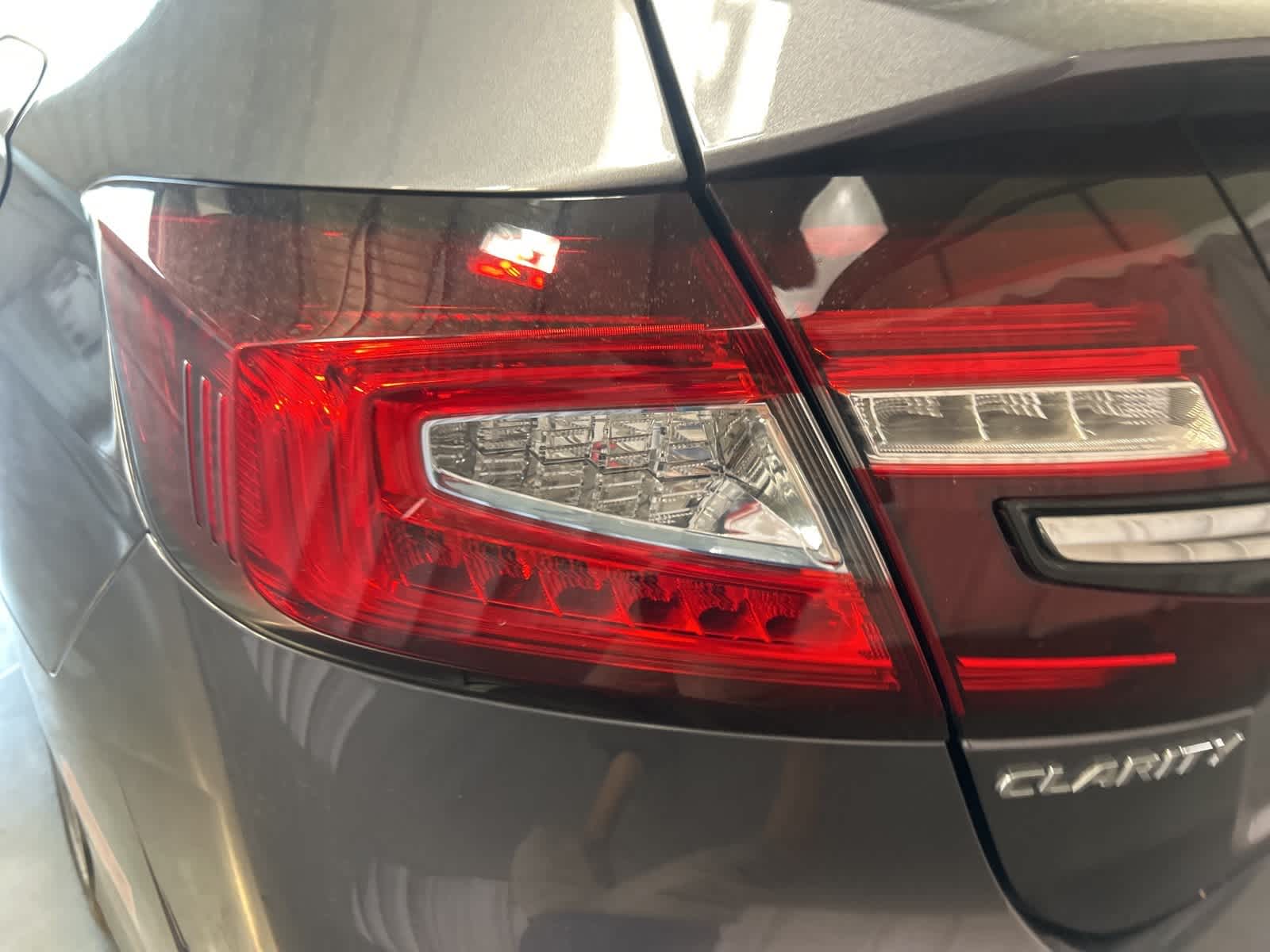 Thumbnail: 2018 Honda Clarity - 14