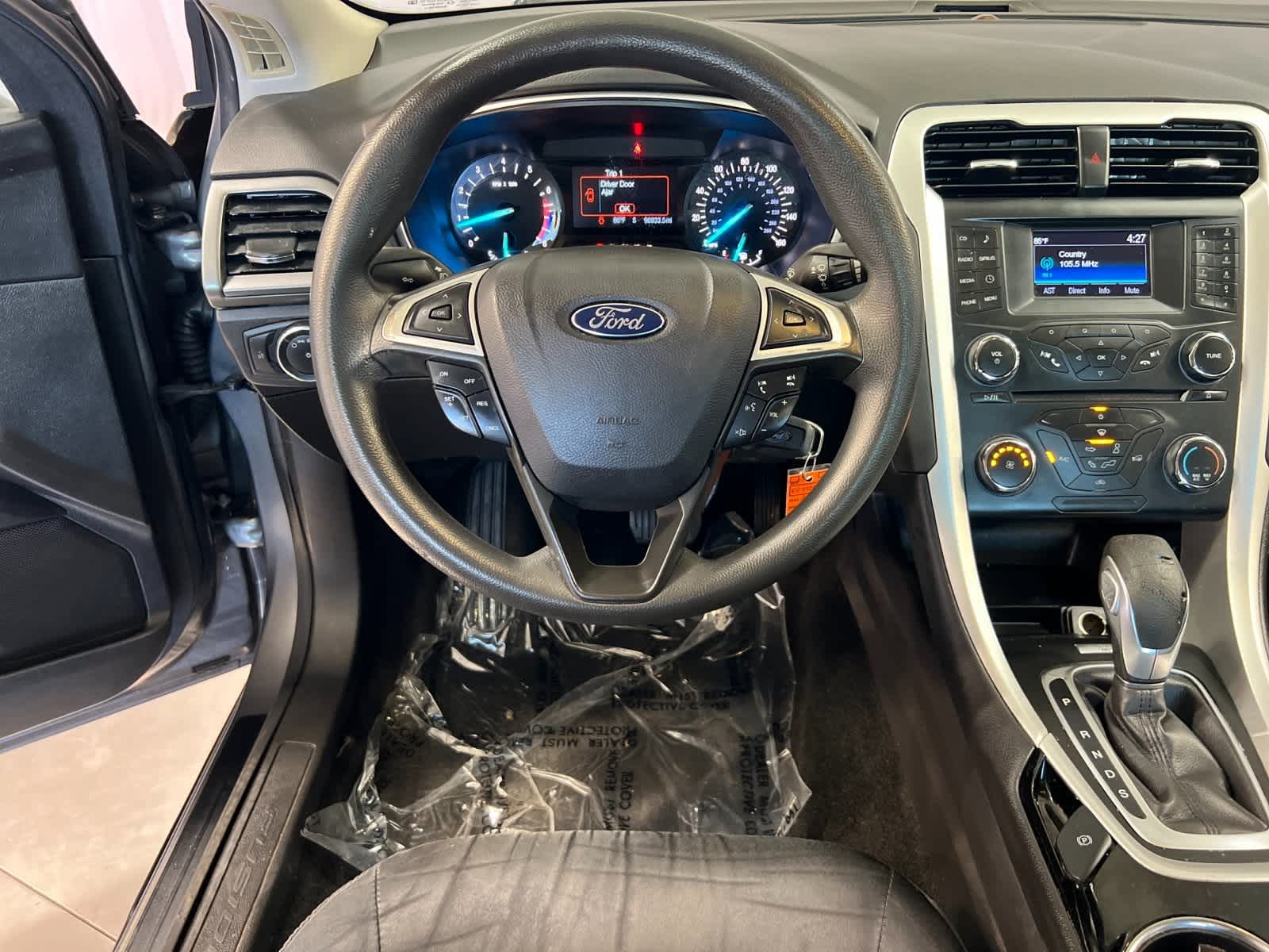 Thumbnail: 2014 Ford Fusion - 14