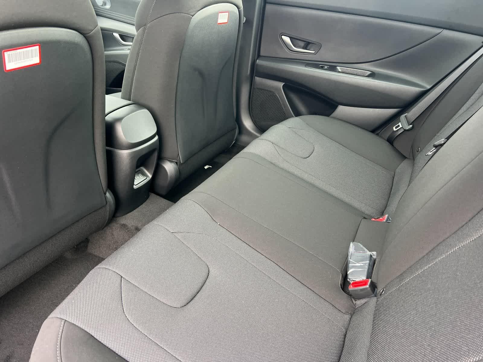 Thumbnail: 2026 Hyundai Elantra - 4