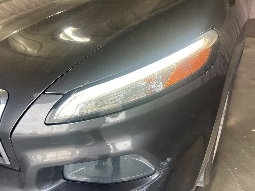 Used 2015 Jeep Cherokee Limited 4x4 SUV