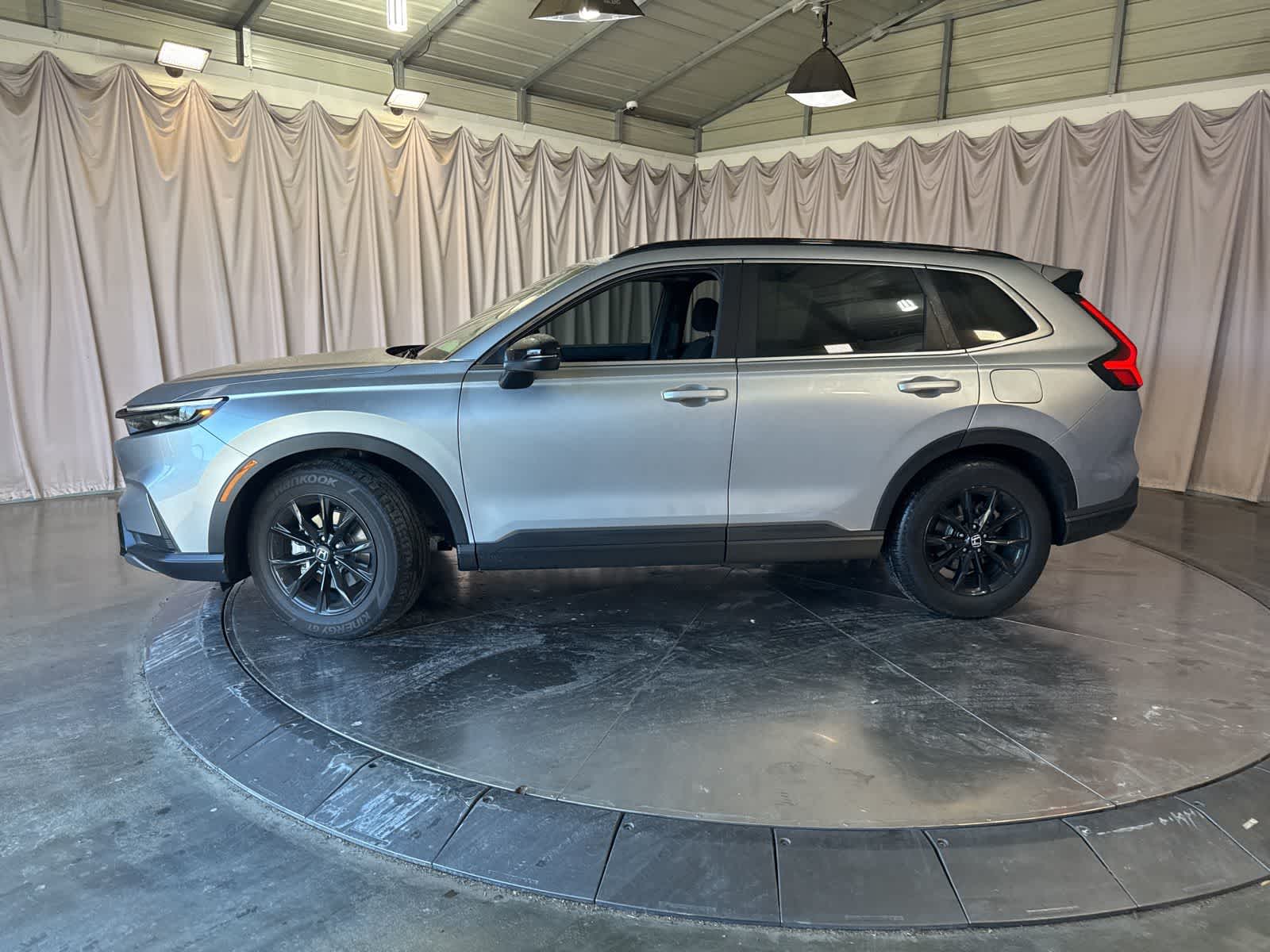 2024 Honda CR-V Hybrid Sport photo 5