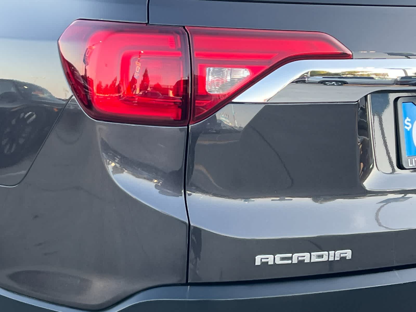 Thumbnail: 2019 GMC Acadia - 27