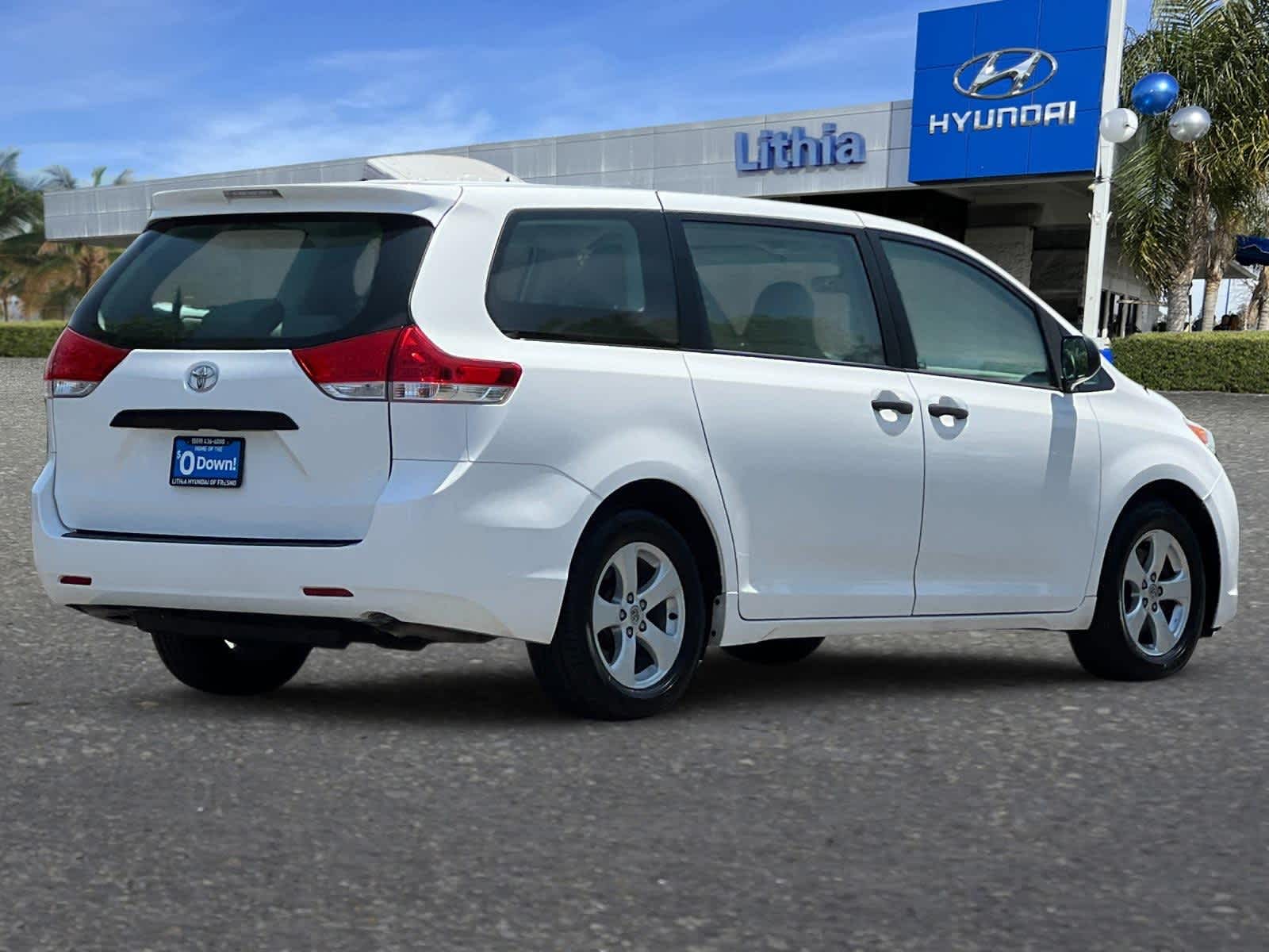 Used 2014 Toyota Sienna L with VIN 5TDZK3DC0ES486935 for sale in Fresno, CA