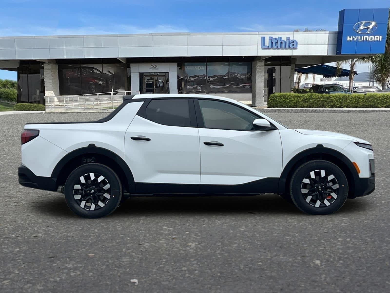 Thumbnail: 2026 Hyundai Santa Cruz - 8