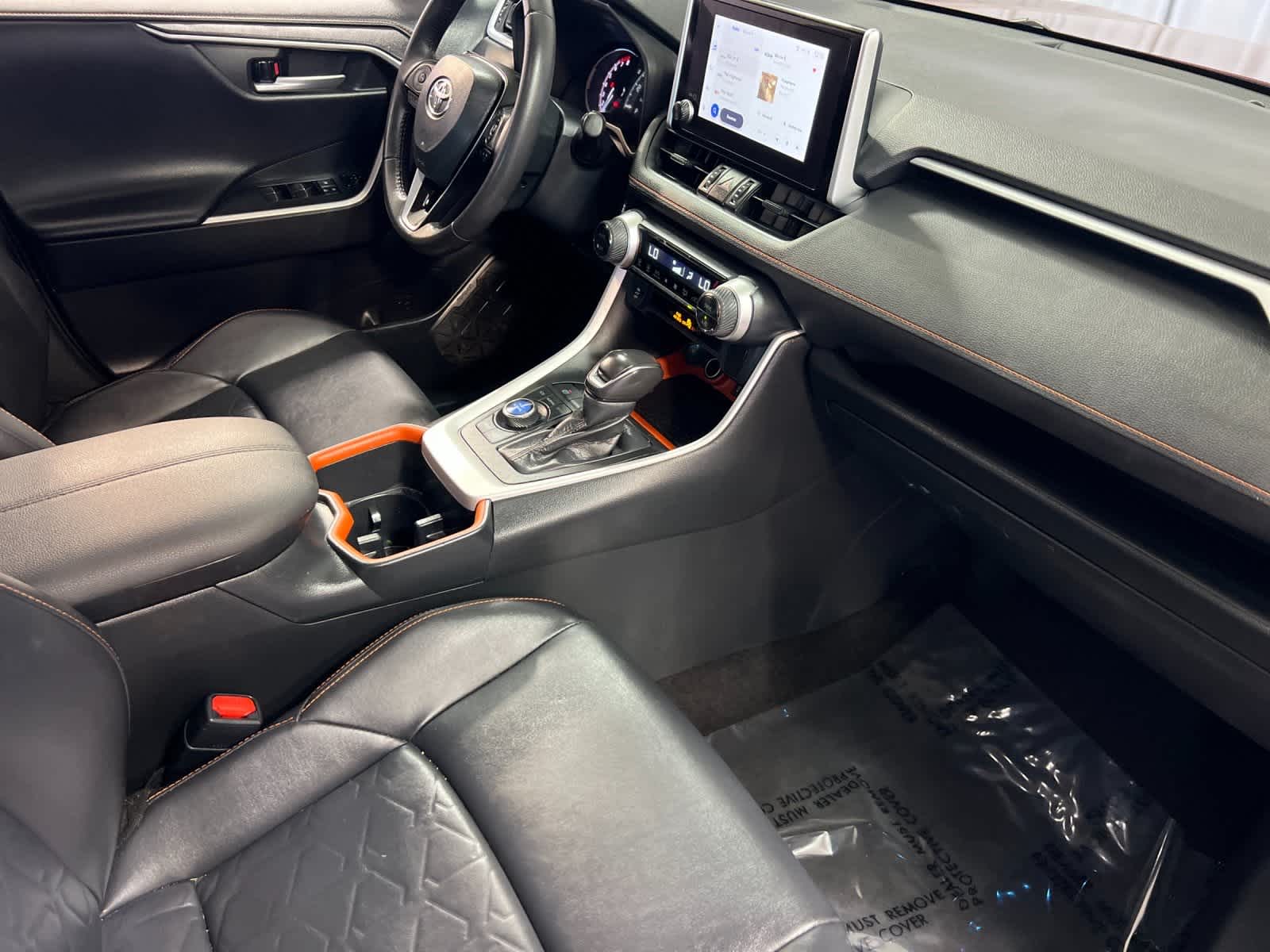 Thumbnail: 2023 Toyota RAV4 - 16