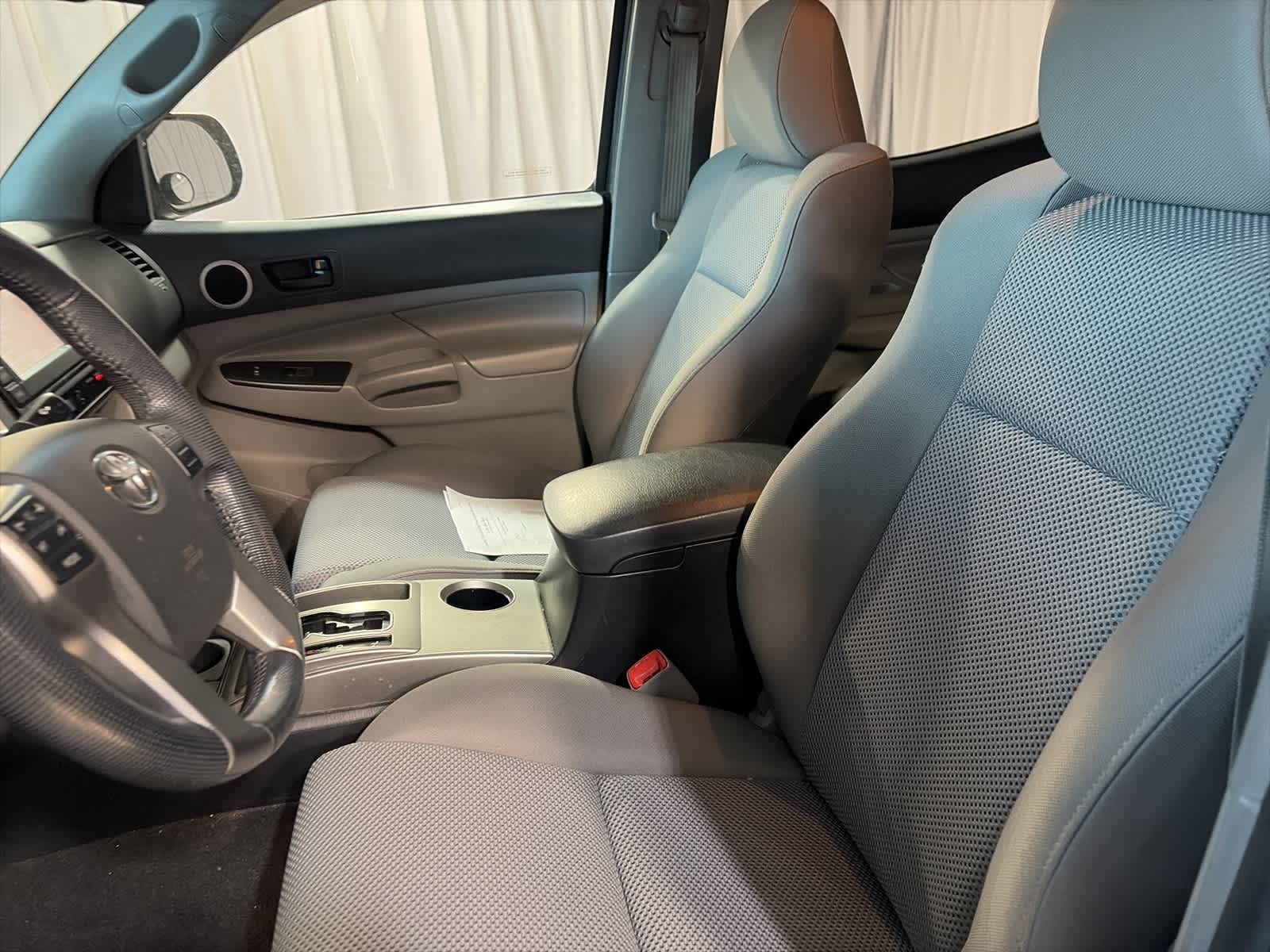 Thumbnail: 2013 Toyota Tacoma - 27