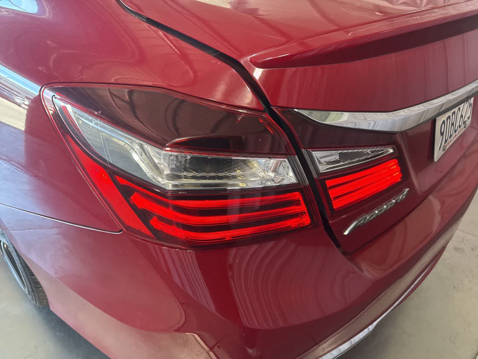 Thumbnail: 2017 Honda Accord - 12
