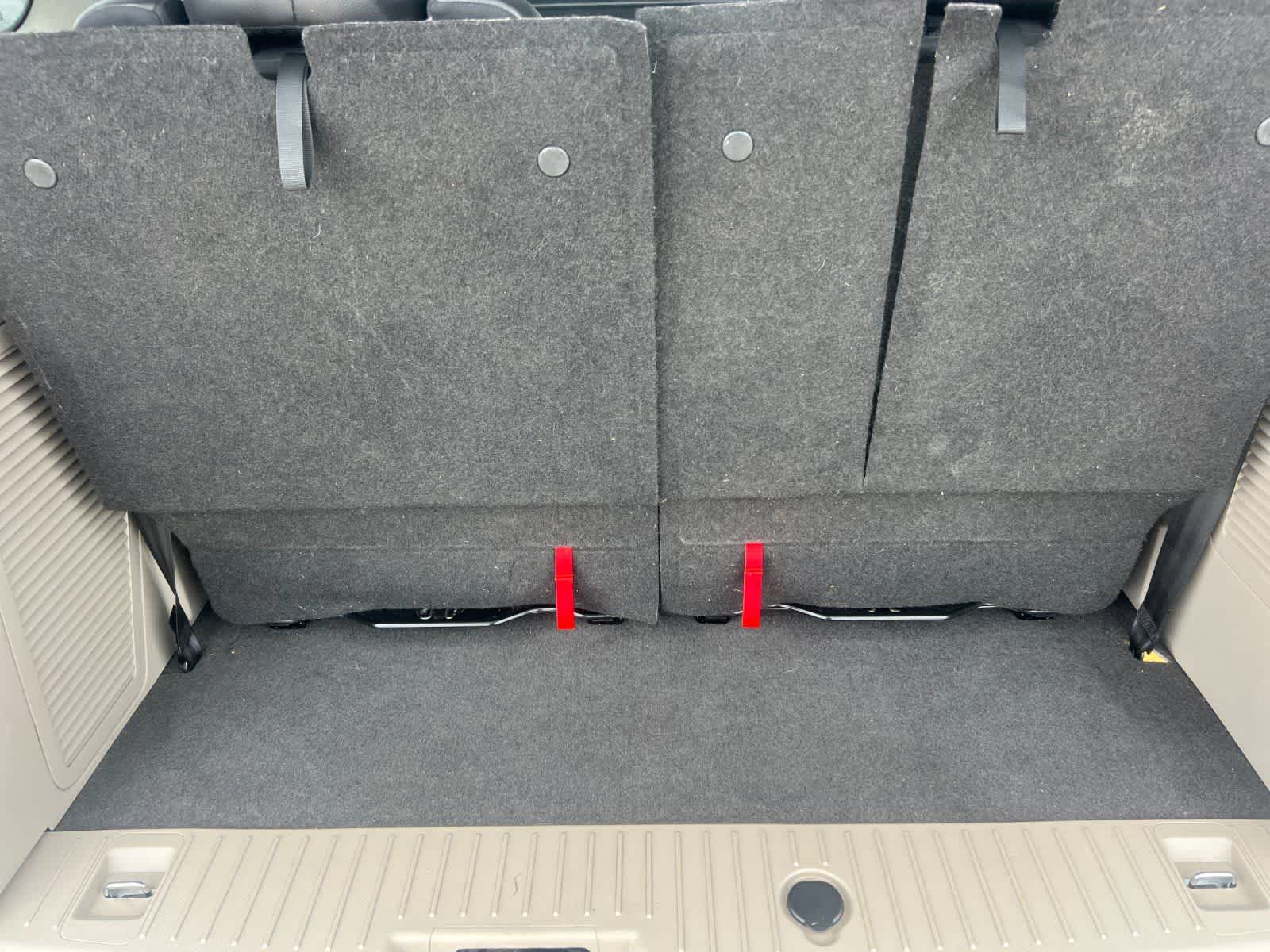 Thumbnail: 2014 Ford Transit Series - 16