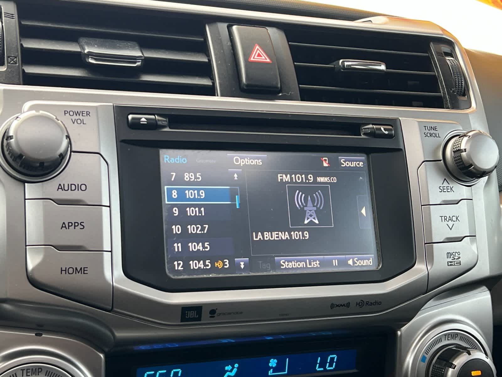 Thumbnail: 2016 Toyota 4Runner - 19