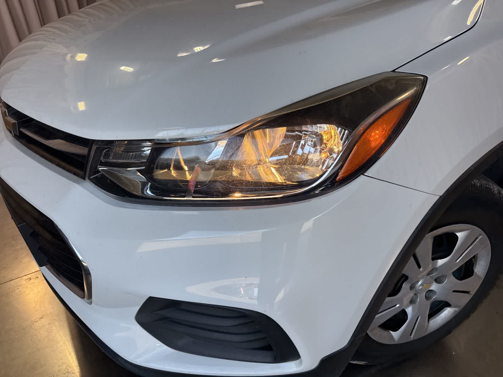 Thumbnail: 2018 Chevrolet Trax - 9