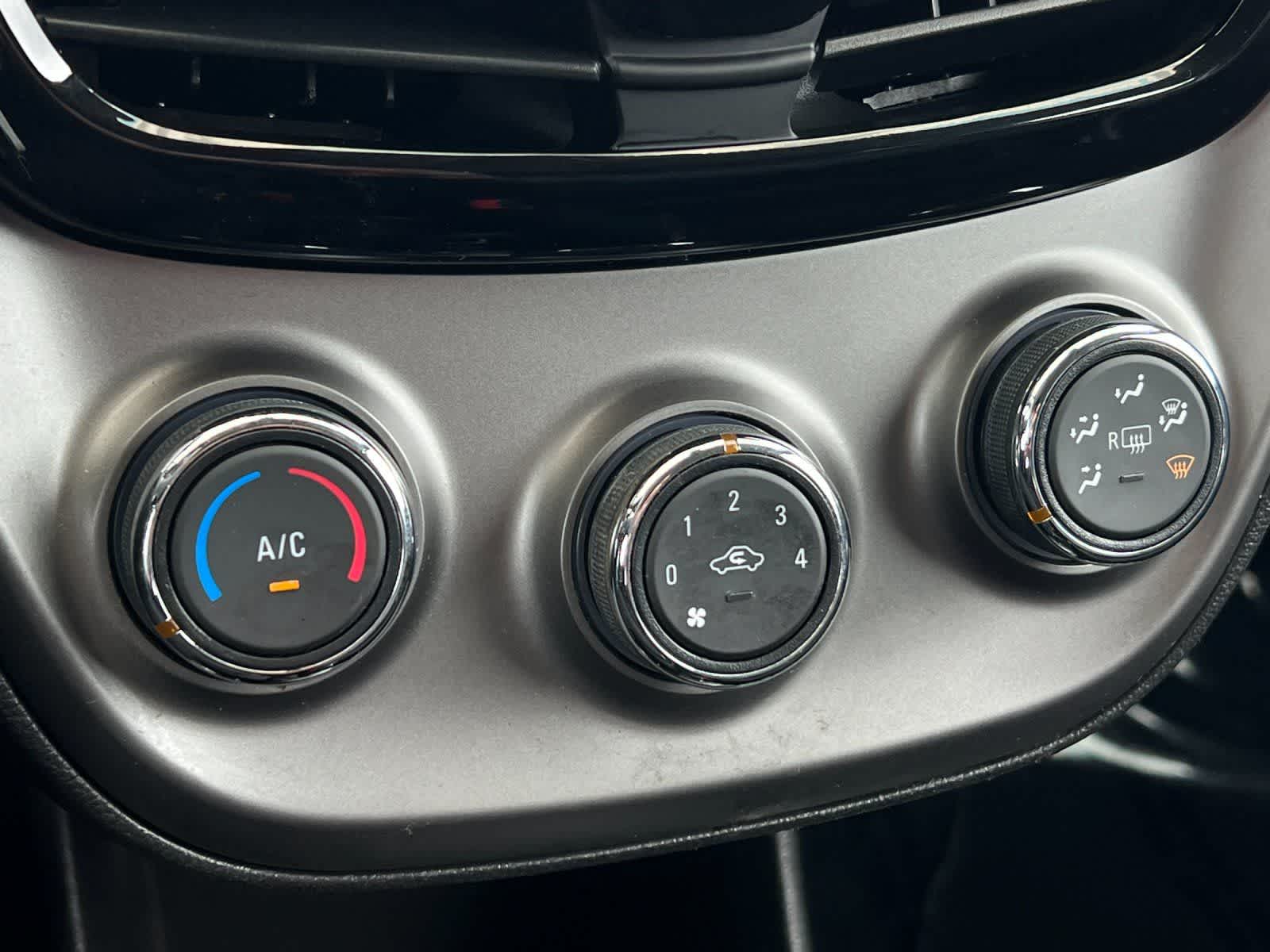 Thumbnail: 2022 Chevrolet Spark - 20