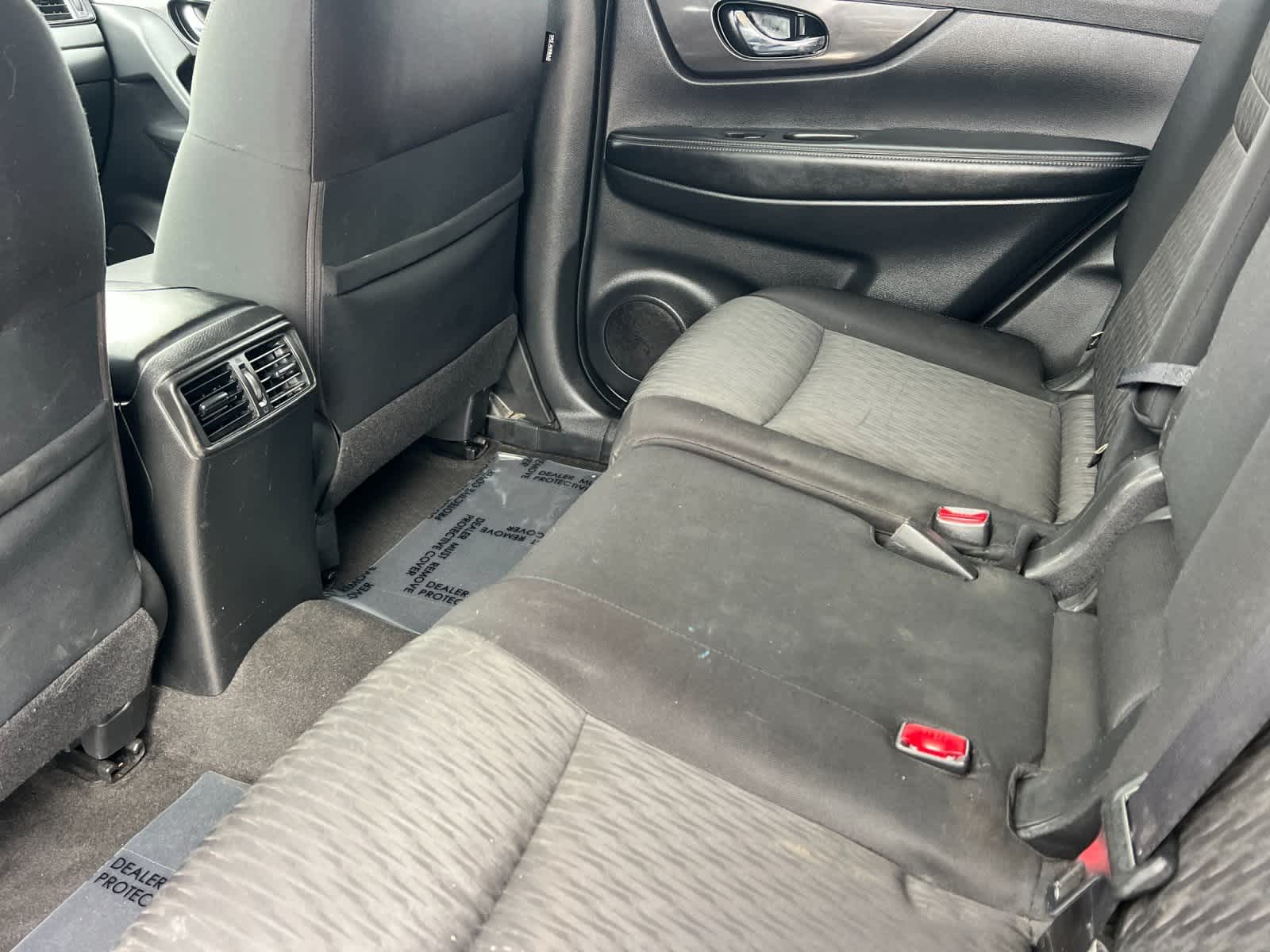 Thumbnail: 2017 Nissan Rogue - 4