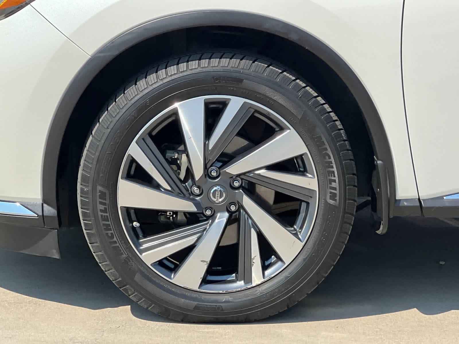 Thumbnail: 2017 Nissan Murano - 27