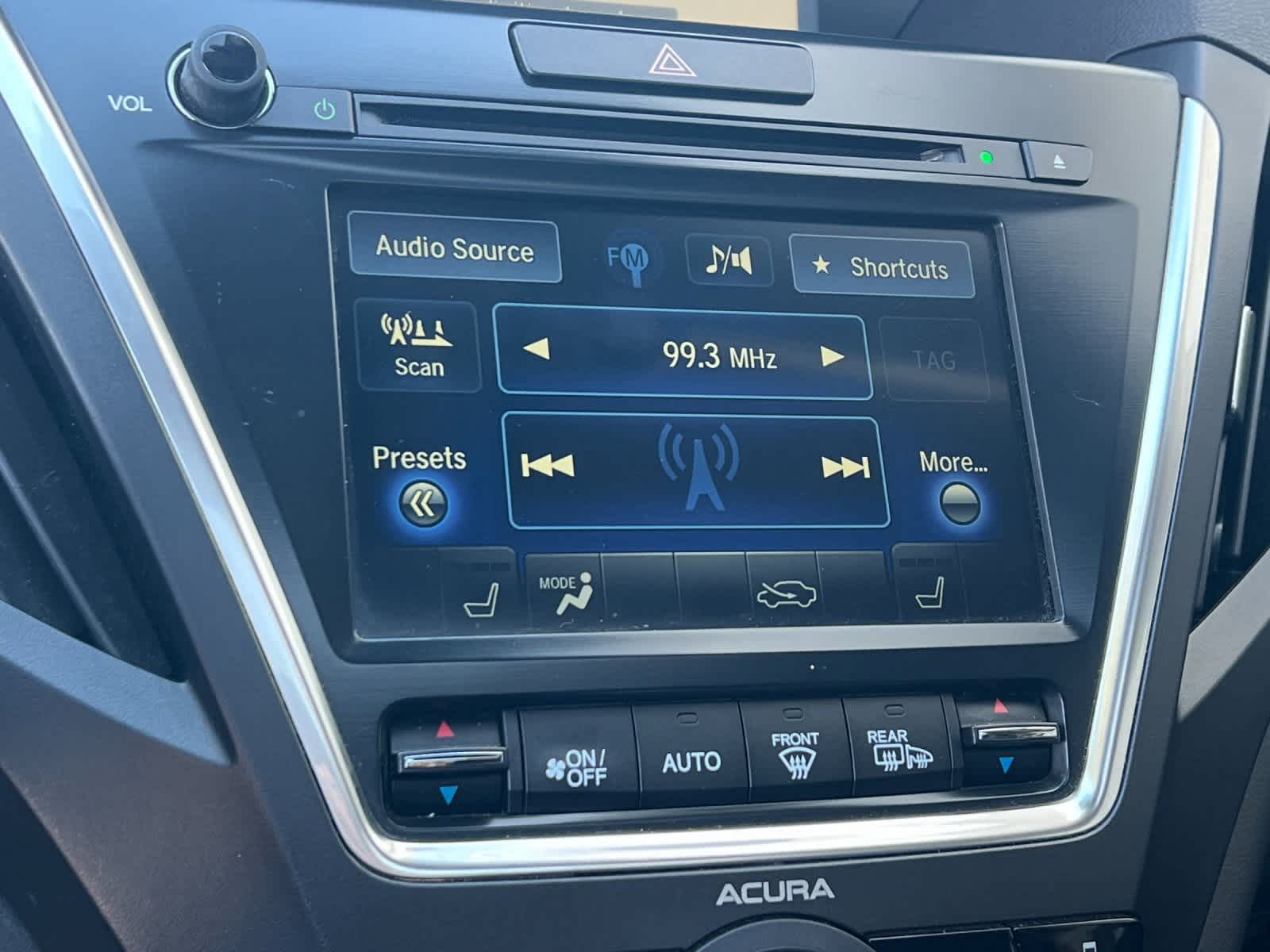 Thumbnail: 2016 Acura MDX - 20