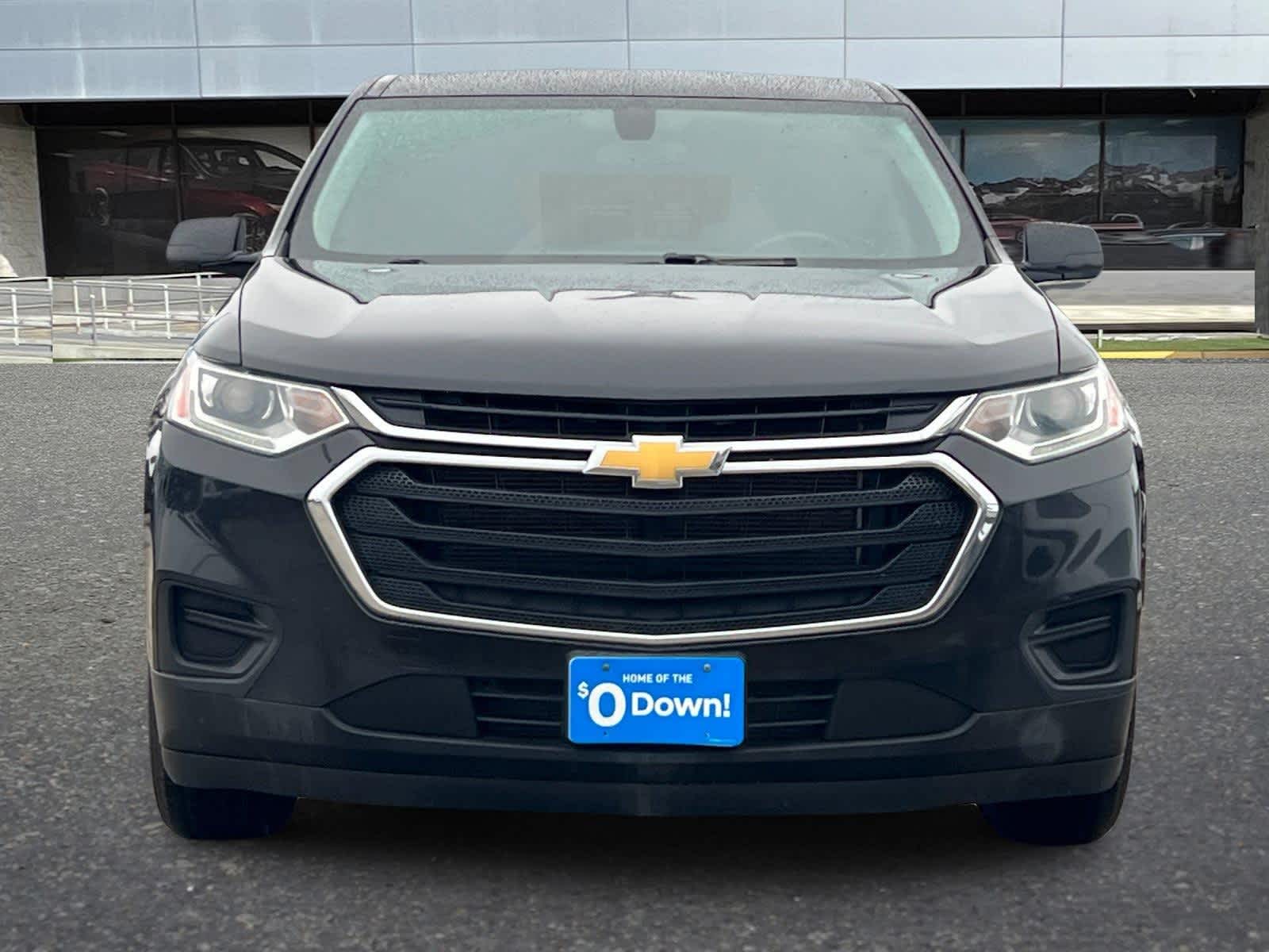 Thumbnail: 2021 Chevrolet Traverse - 10
