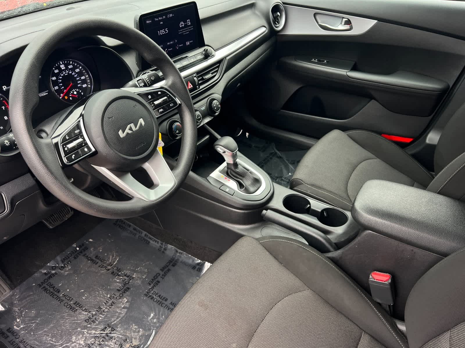 Thumbnail: 2022 Kia Forte - 12