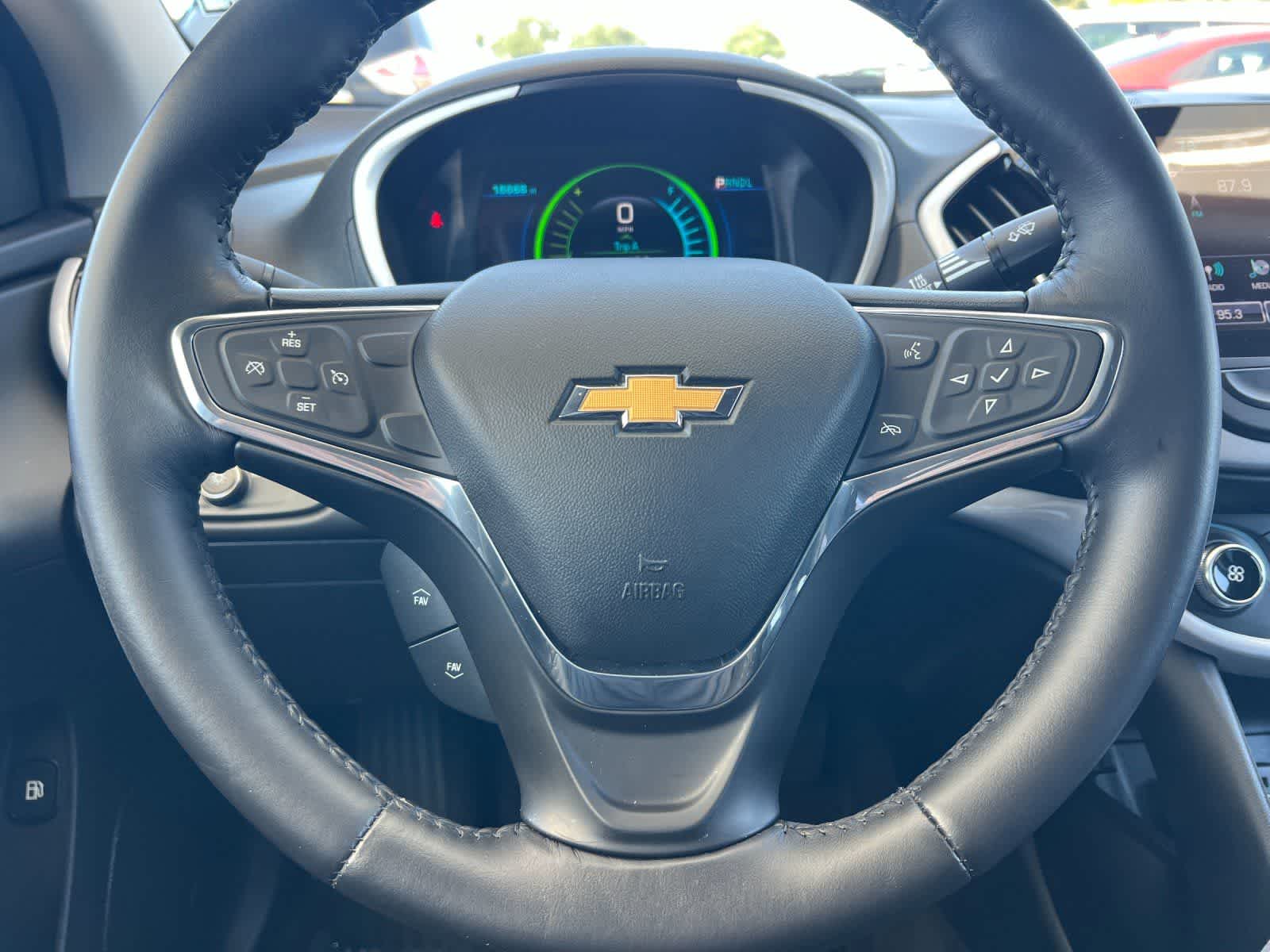 Thumbnail: 2017 Chevrolet Volt - 23