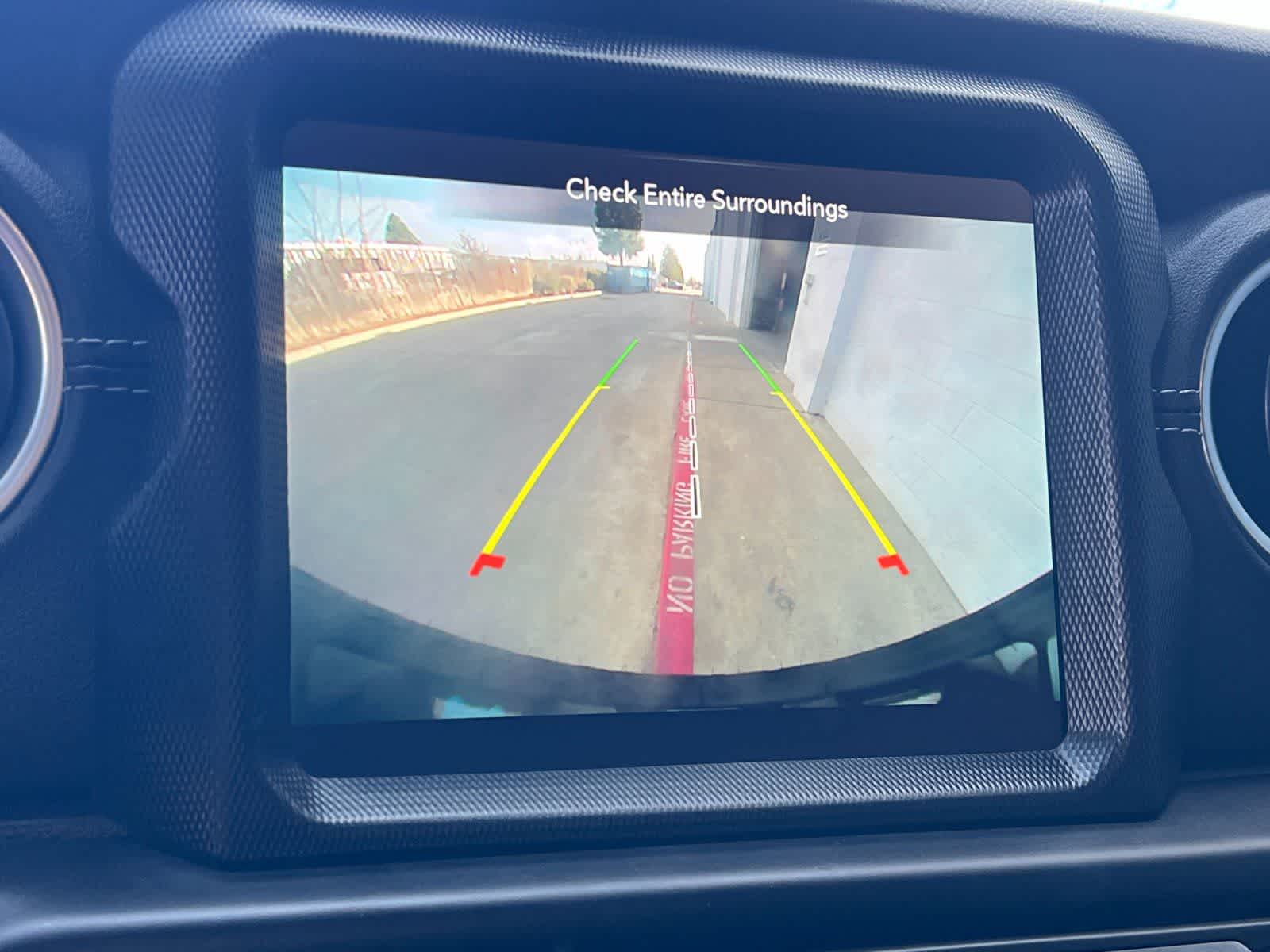 Thumbnail: 2023 Jeep Wrangler - 21