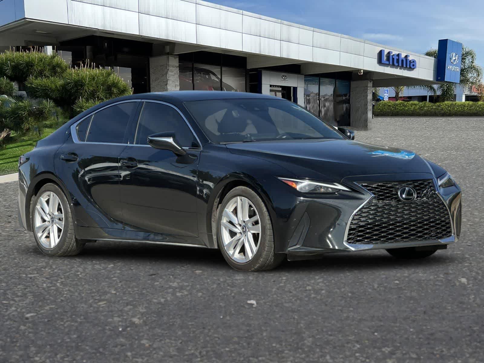 Thumbnail: 2021 Lexus IS - 10