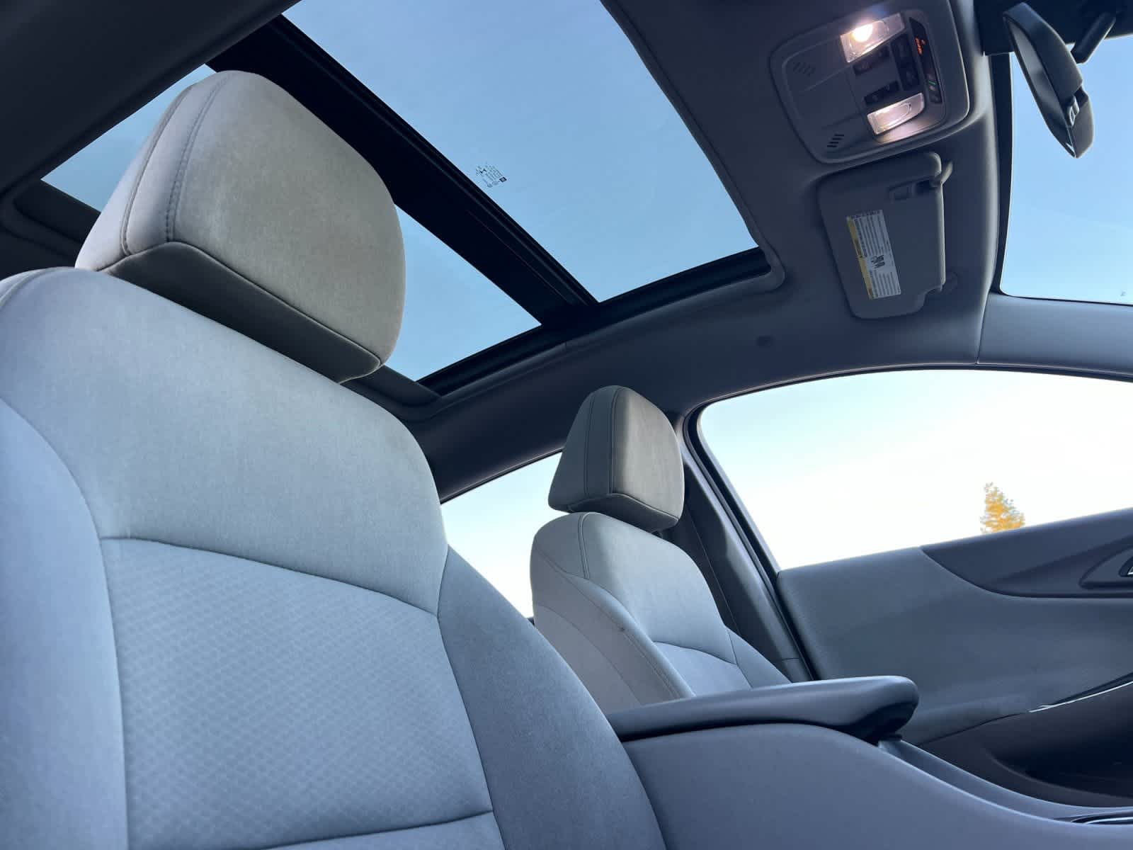 Thumbnail: 2019 Chevrolet Malibu - 16