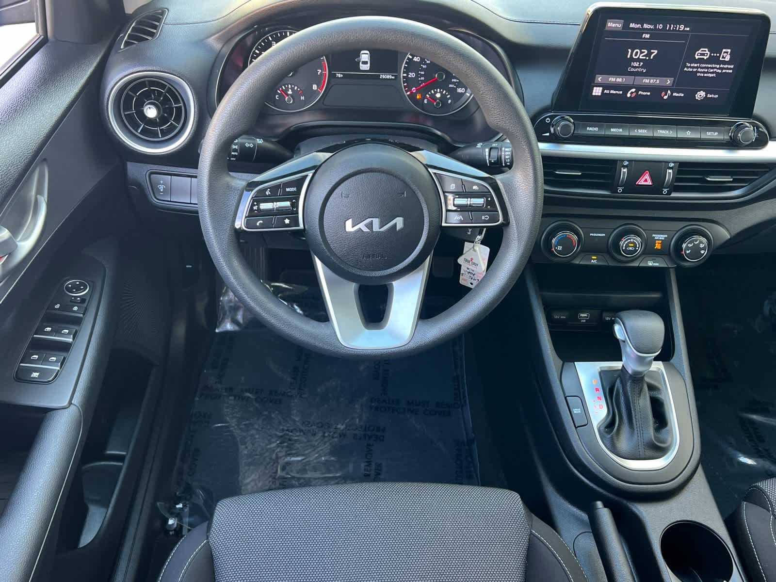 Thumbnail: 2022 Kia Forte - 14