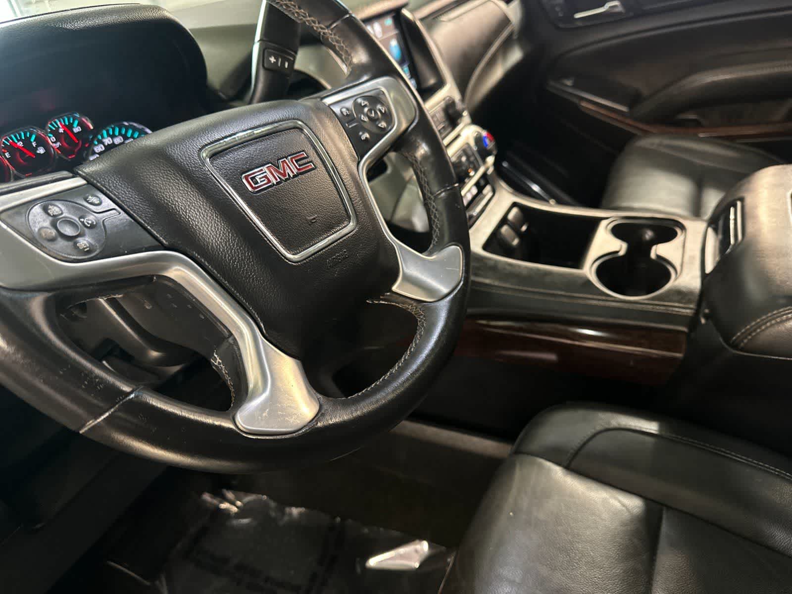Thumbnail: 2018 GMC Yukon XL - 12