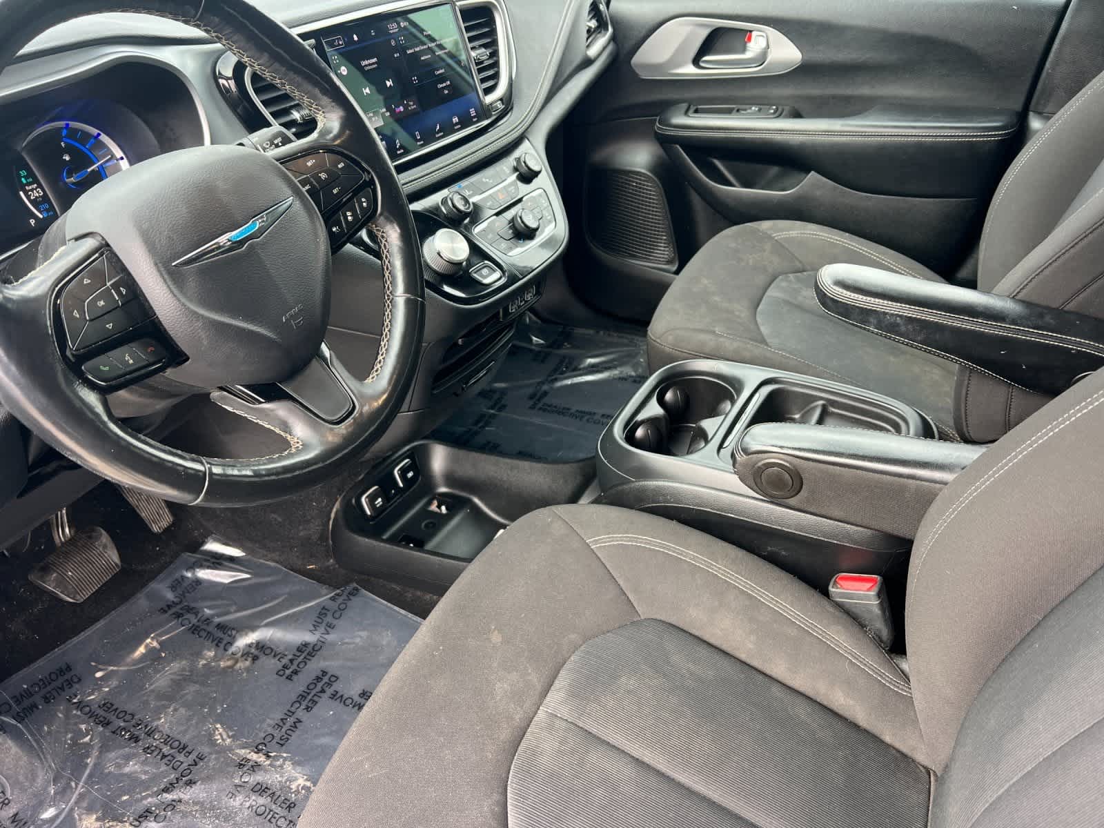 Thumbnail: 2021 Chrysler Pacifica - 12