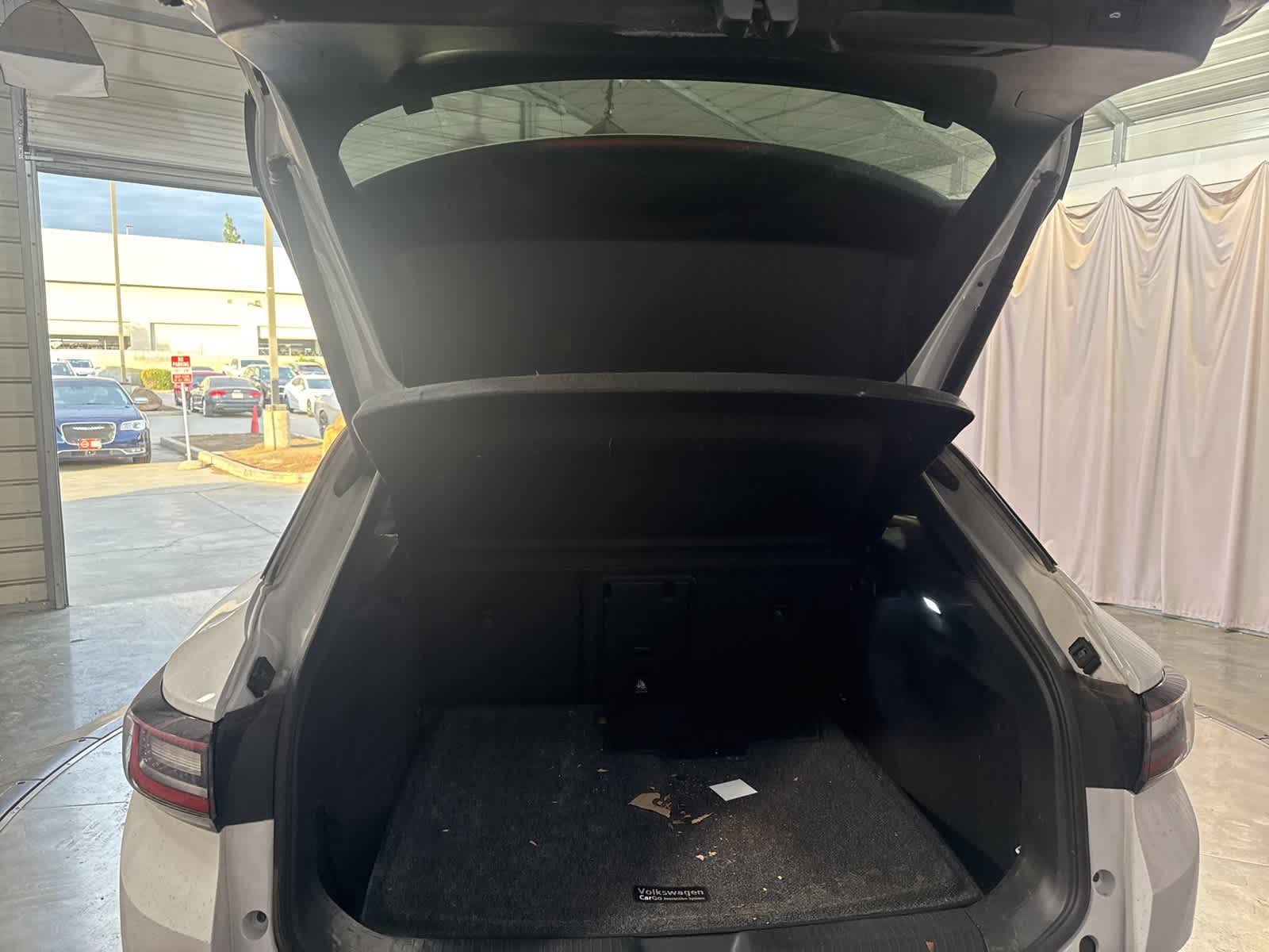 Thumbnail: 2022 Volkswagen ID.4 - 8