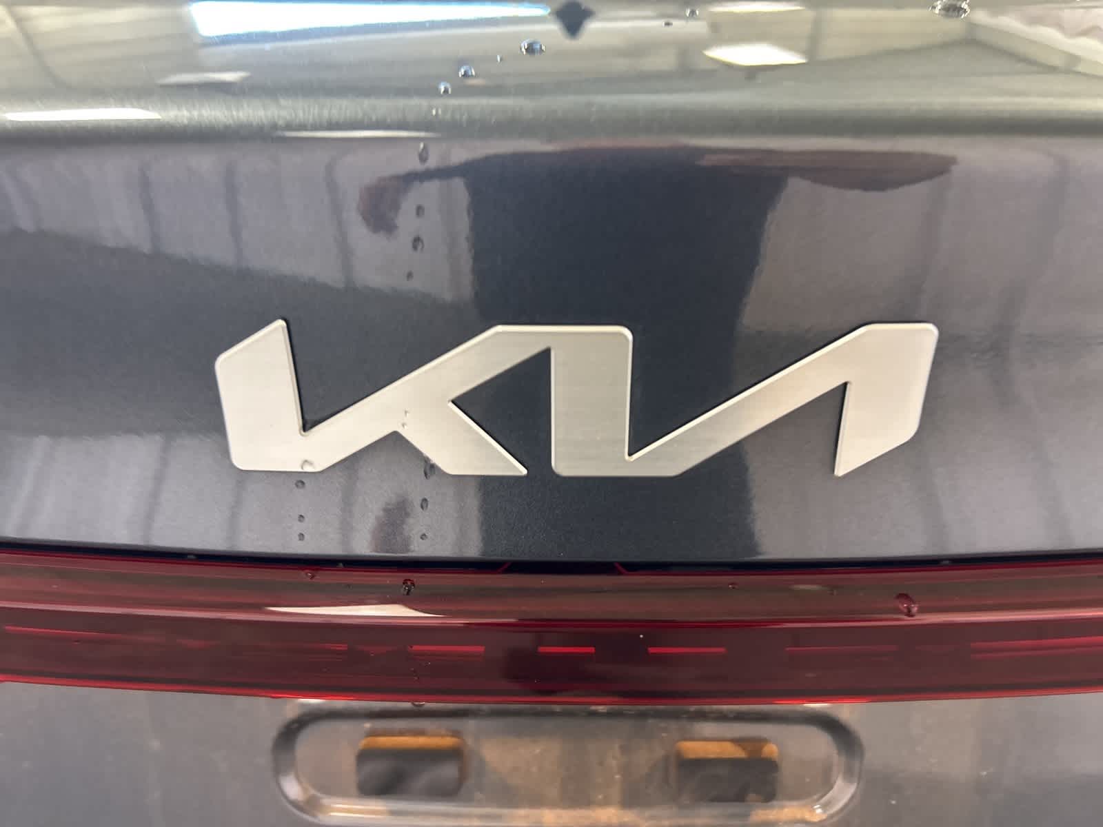 Thumbnail: 2023 Kia Forte - 10