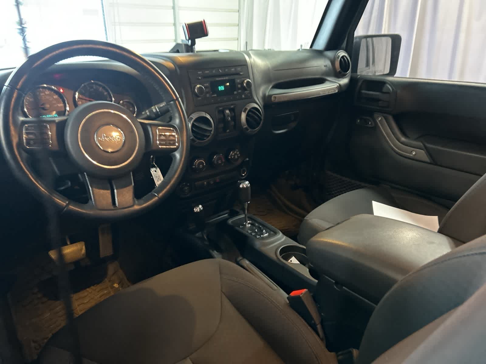 Thumbnail: 2016 Jeep Wrangler - 22