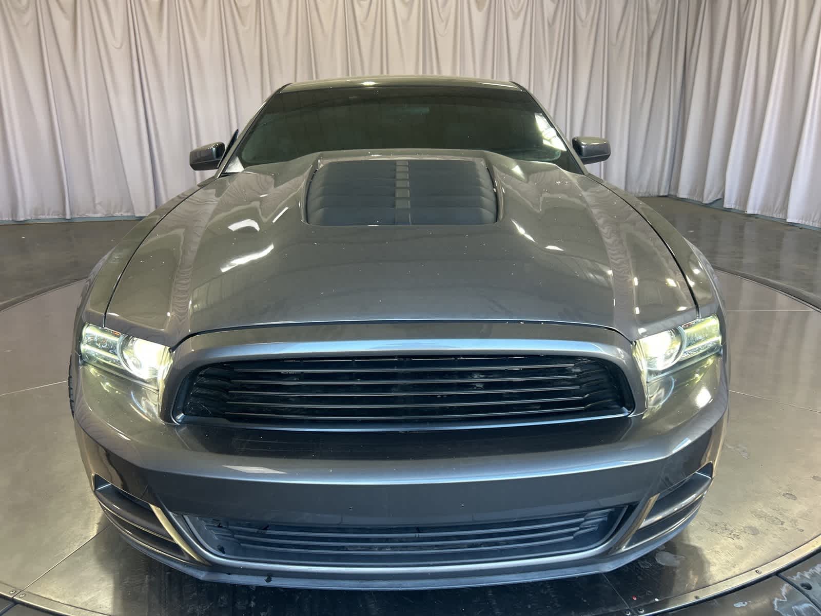 Thumbnail: 2013 Ford Mustang - 3