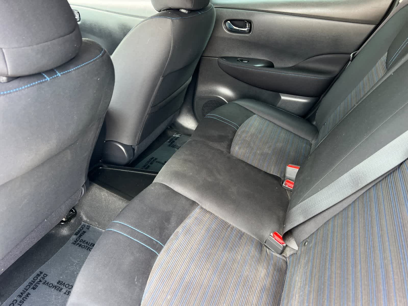 Thumbnail: 2018 Nissan Leaf - 4