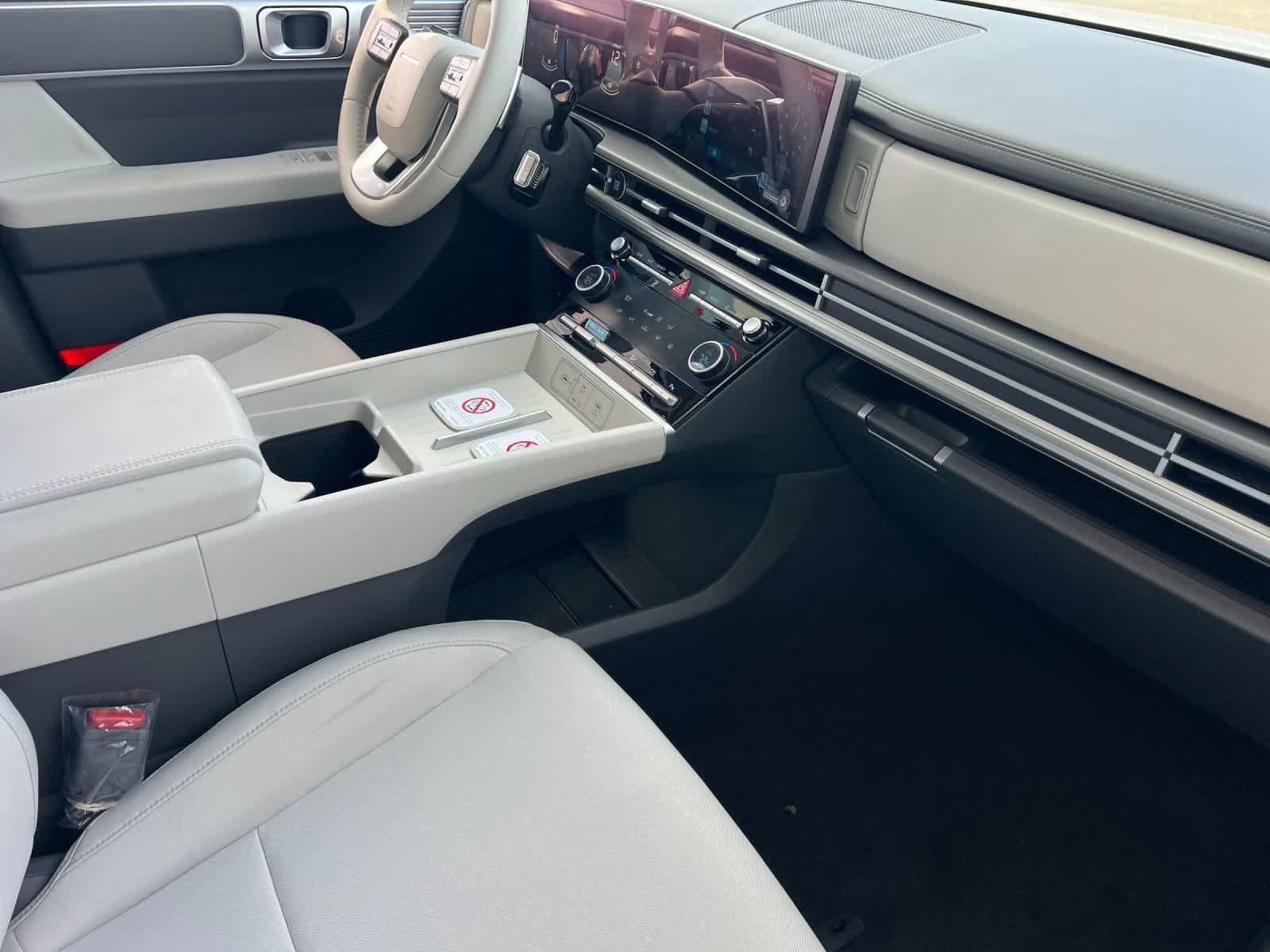 Thumbnail: 2026 Hyundai Santa Fe - 17