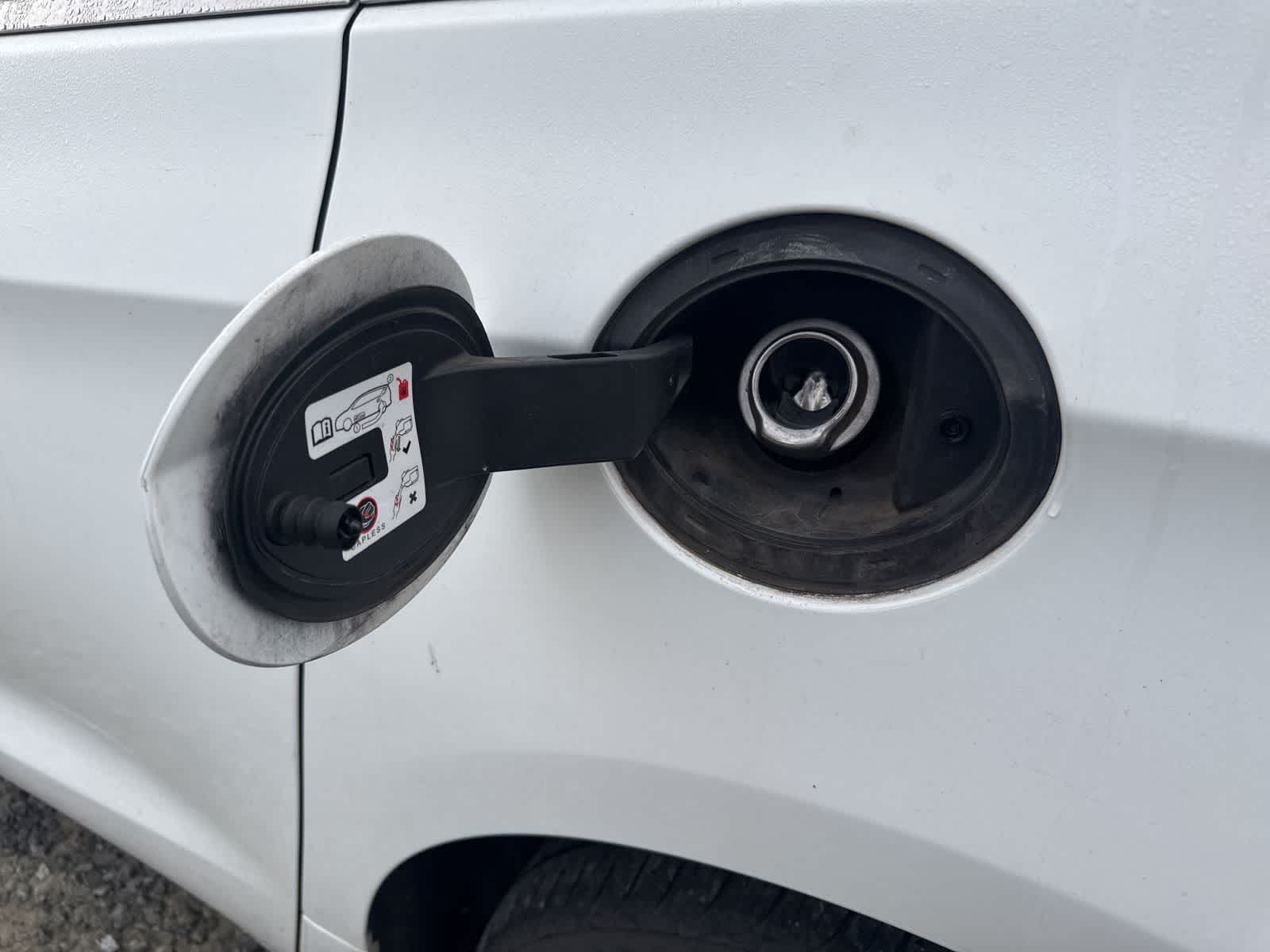 Thumbnail: 2017 Chrysler Pacifica - 10