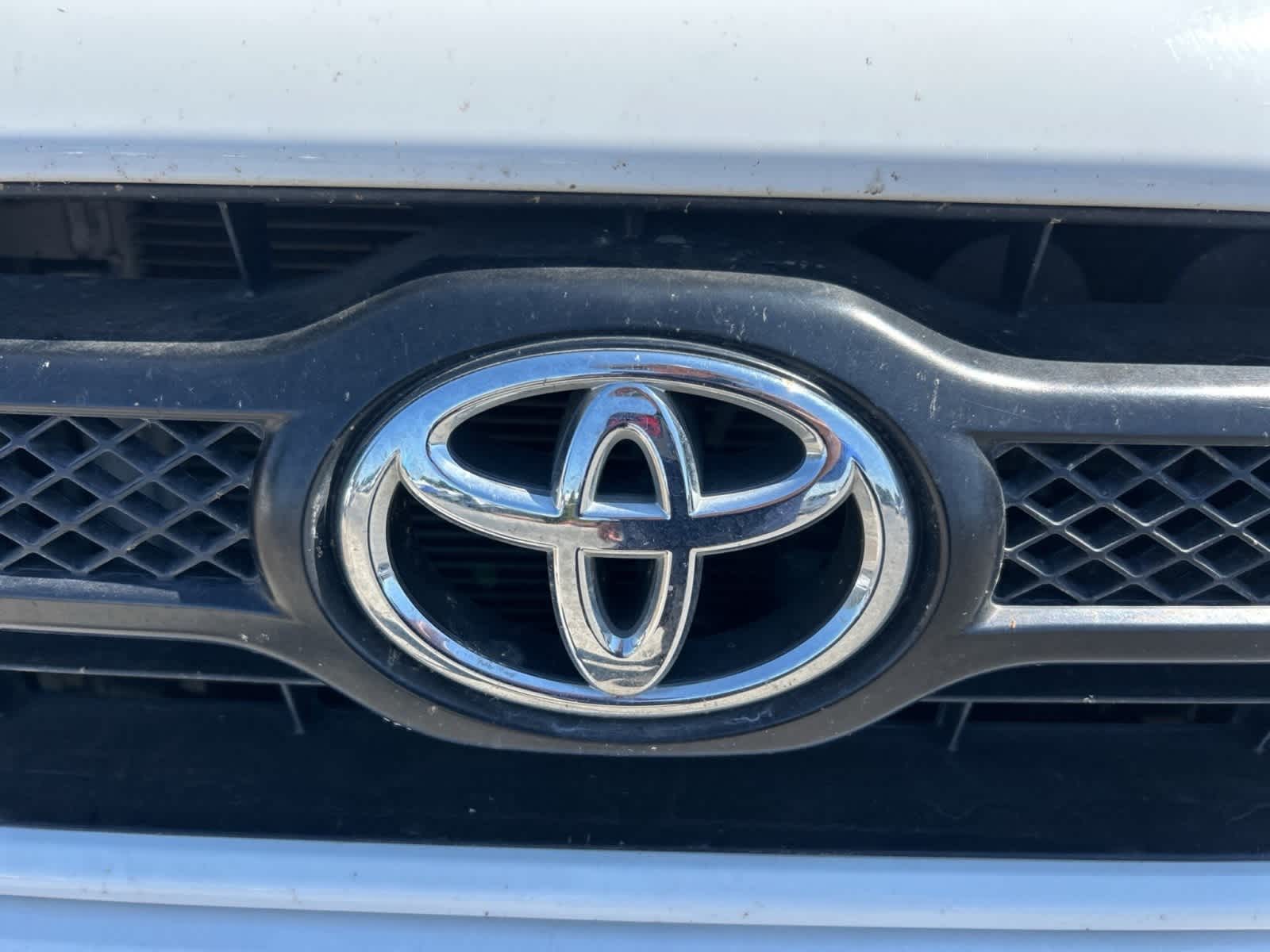 Thumbnail: 2014 Toyota Tacoma - 3