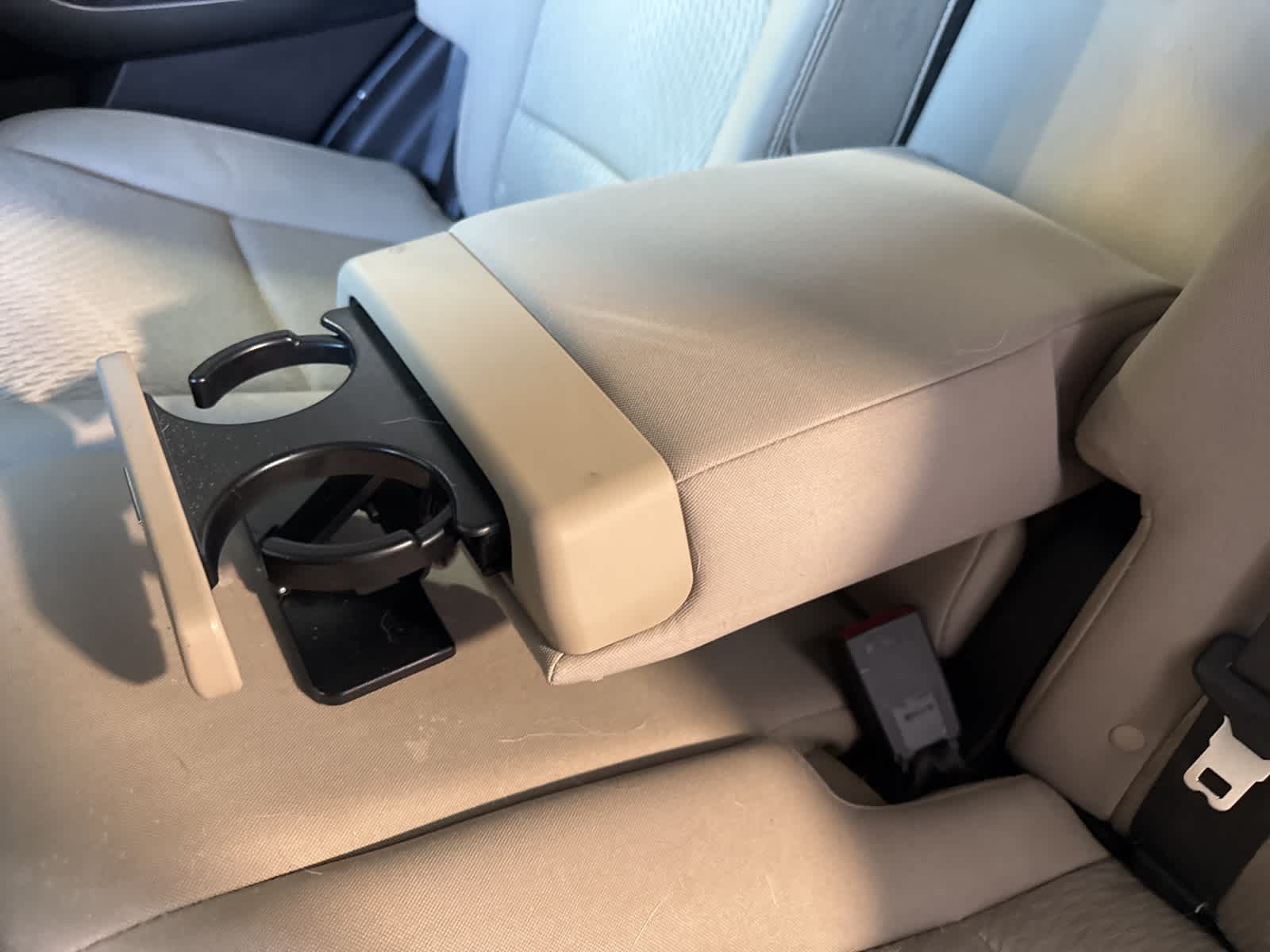 Thumbnail: 2017 Hyundai Santa Fe - 17